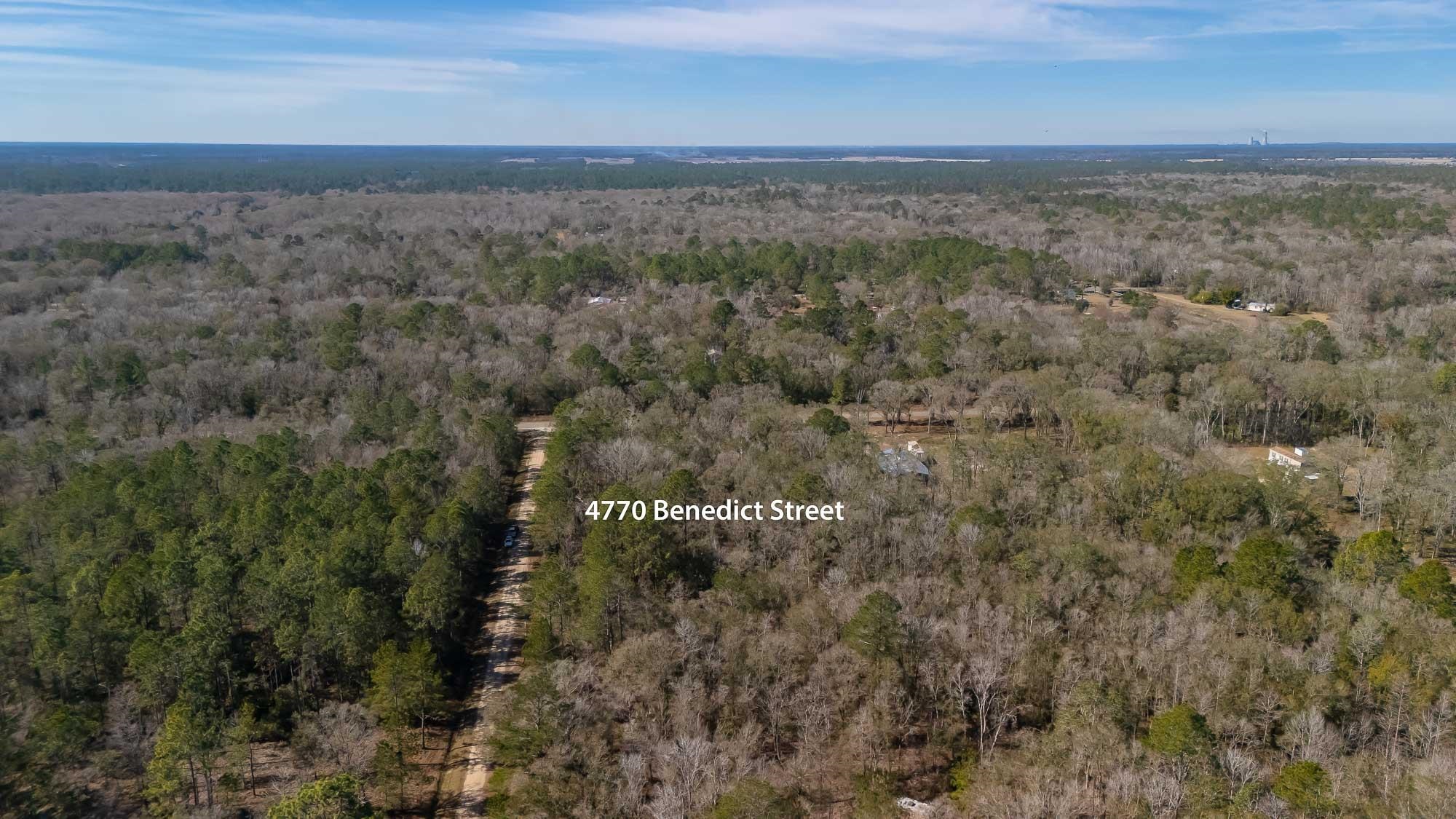 Image 8 of 17 For 4770 Benedict St