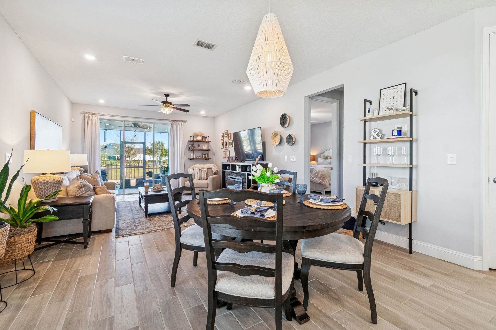 Image 24 of 100 For 262 Killarney Ave