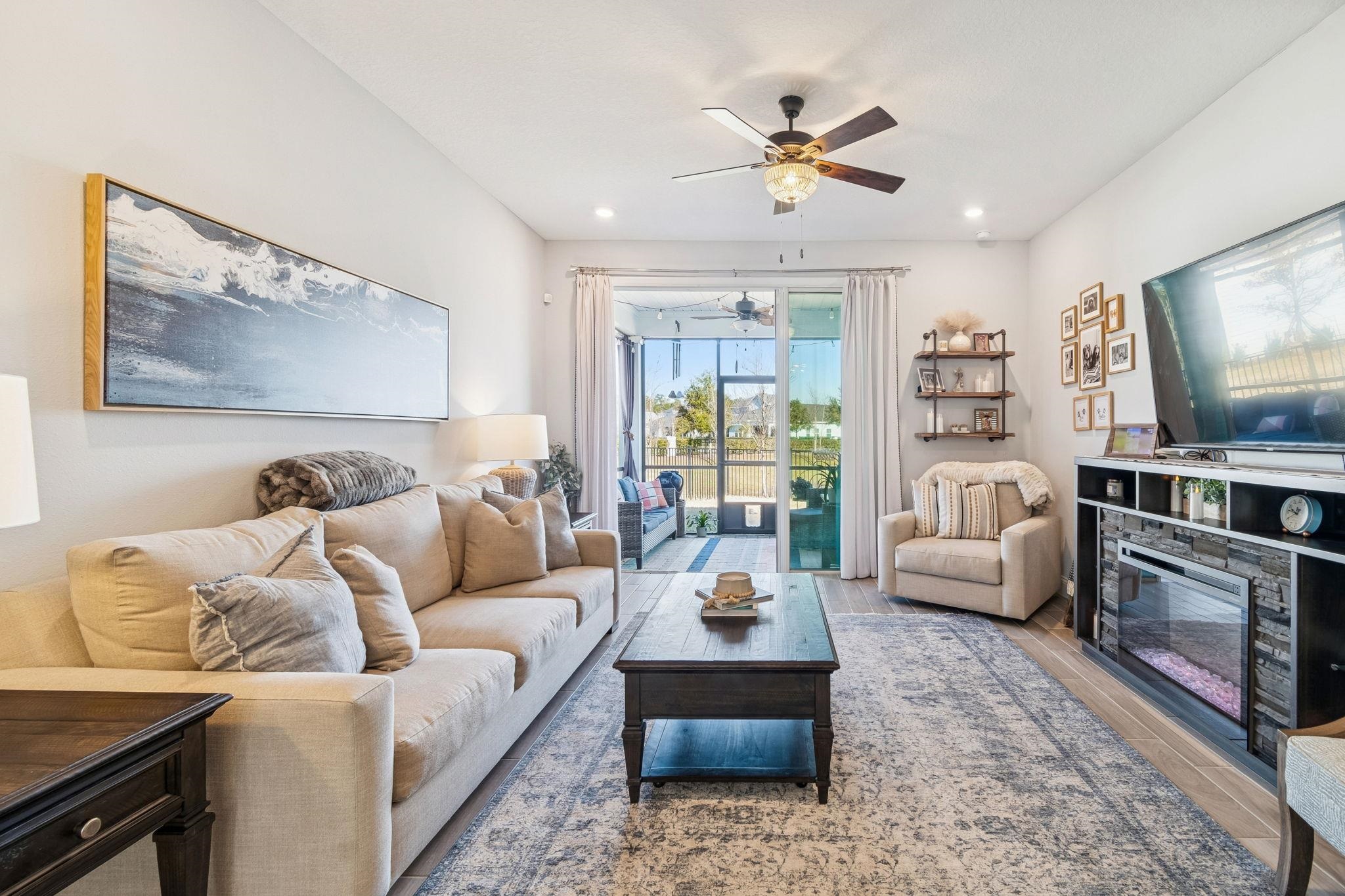 Image 29 of 100 For 262 Killarney Ave