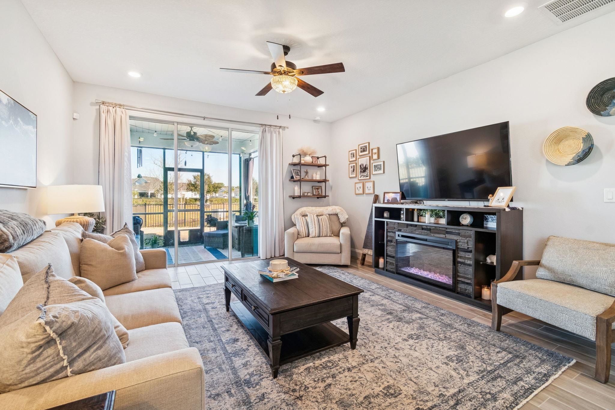 Image 30 of 100 For 262 Killarney Ave