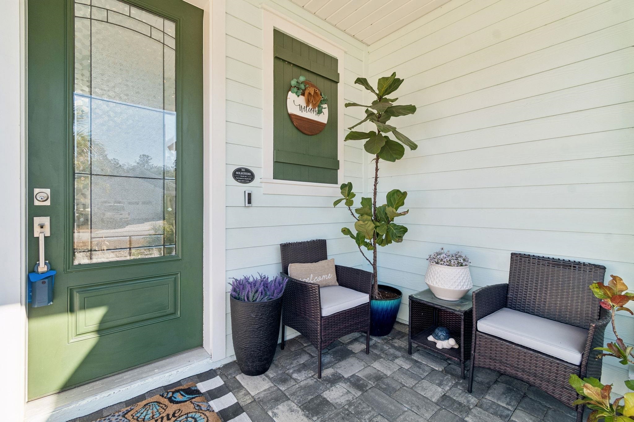 Image 6 of 100 For 262 Killarney Ave