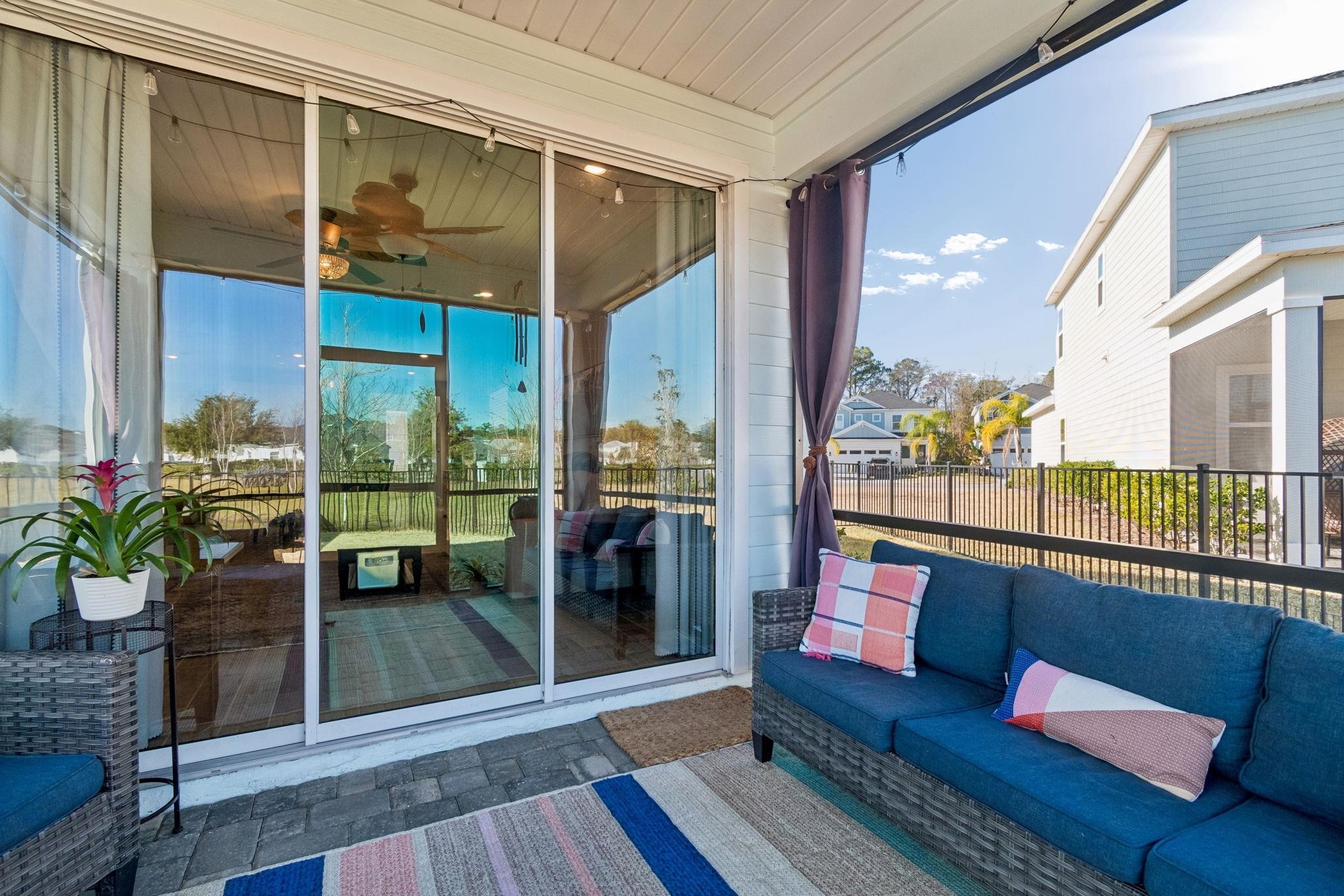 Image 68 of 100 For 262 Killarney Ave