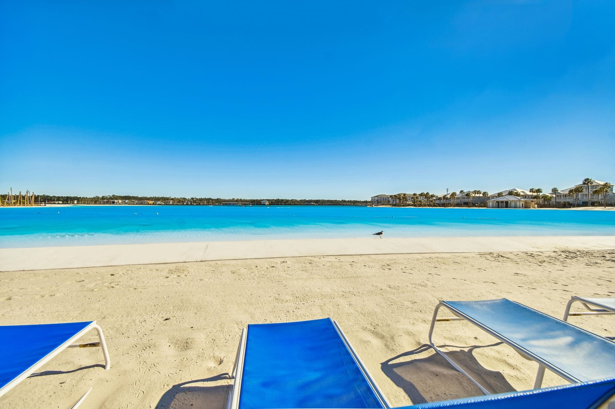 Image 96 of 100 For 262 Killarney Ave