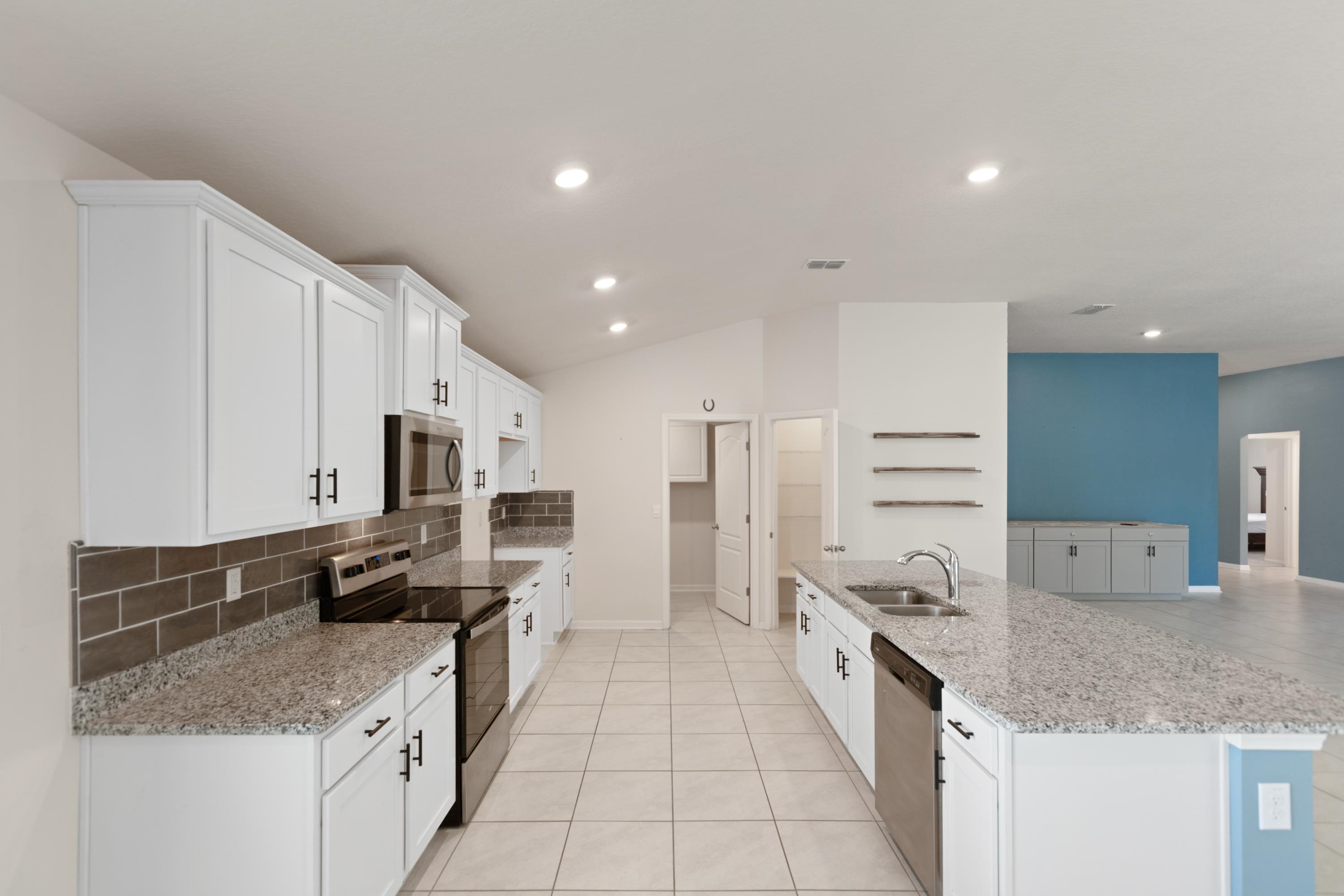 Image 19 of 72 For 46 Pitt Ln  