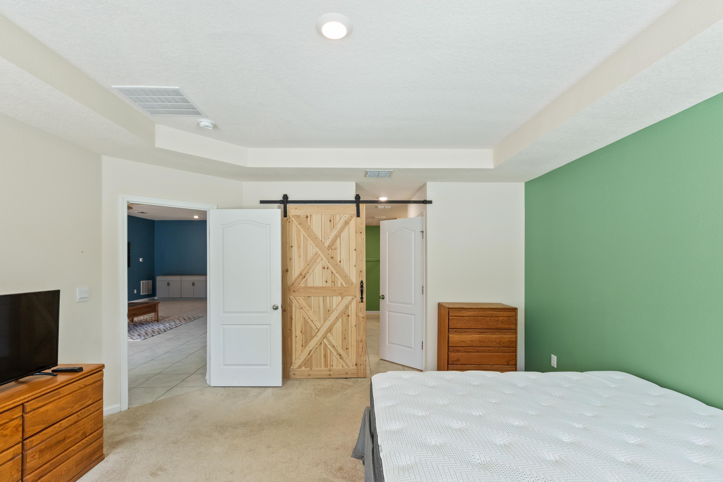 Image 25 of 72 For 46 Pitt Ln  