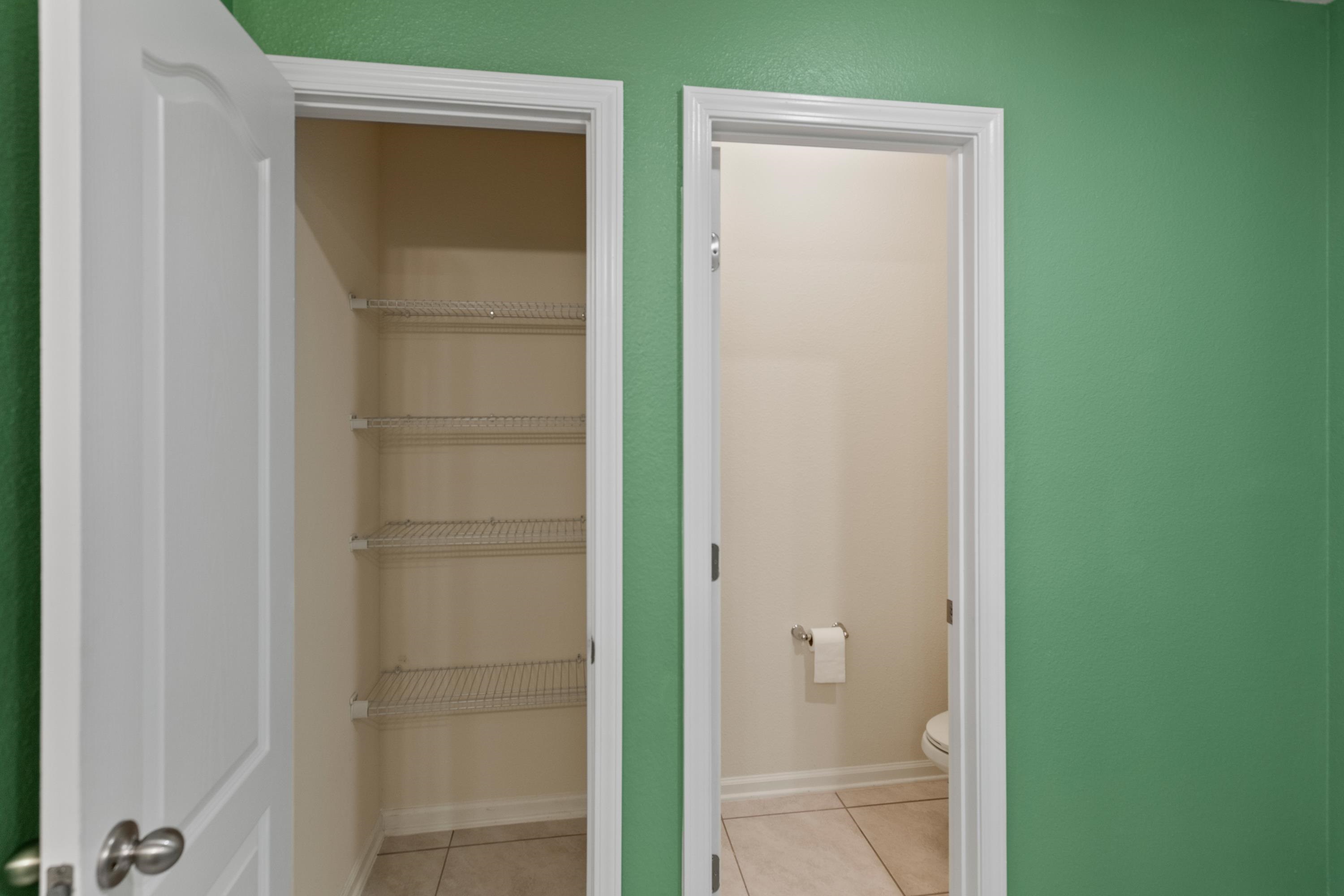 Image 34 of 72 For 46 Pitt Ln  