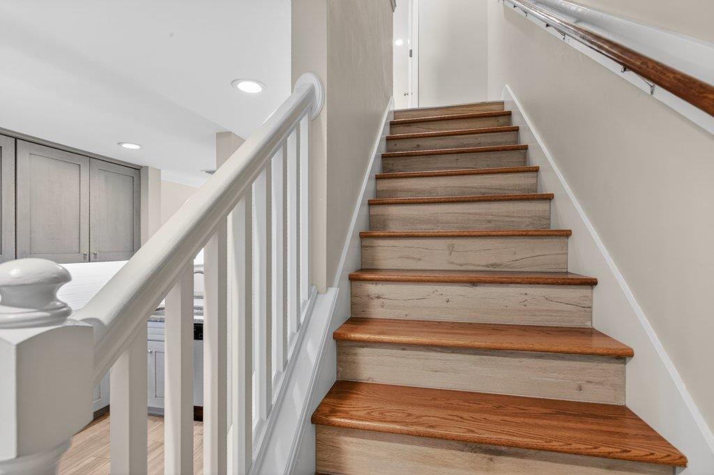 Image 25 of 56 For 8550 A1a #123 S 12223