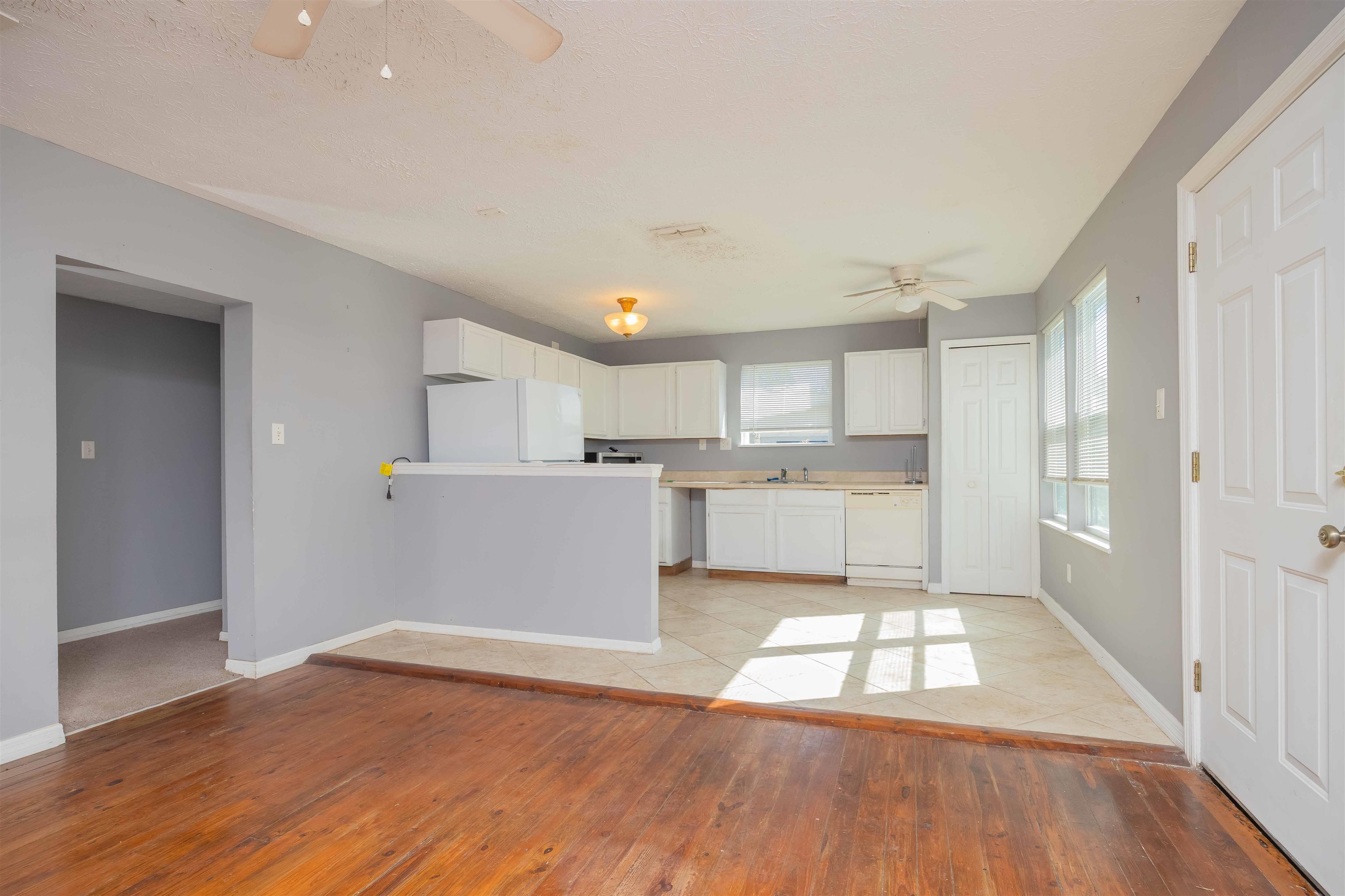 Image 33 of 36 For 1974 State Road 16