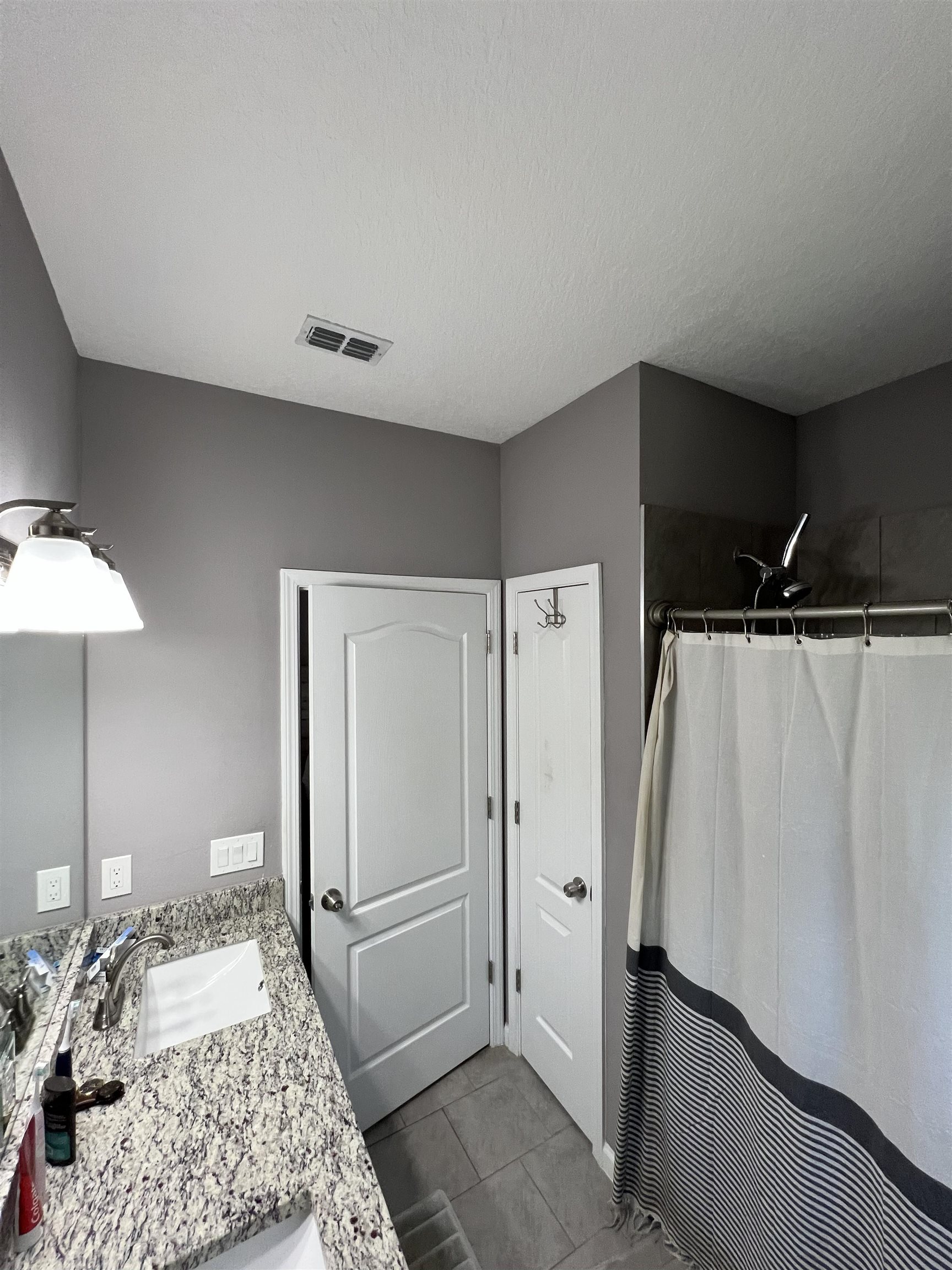 Image 14 of 36 For 4330 Flagler Estates Blvd.