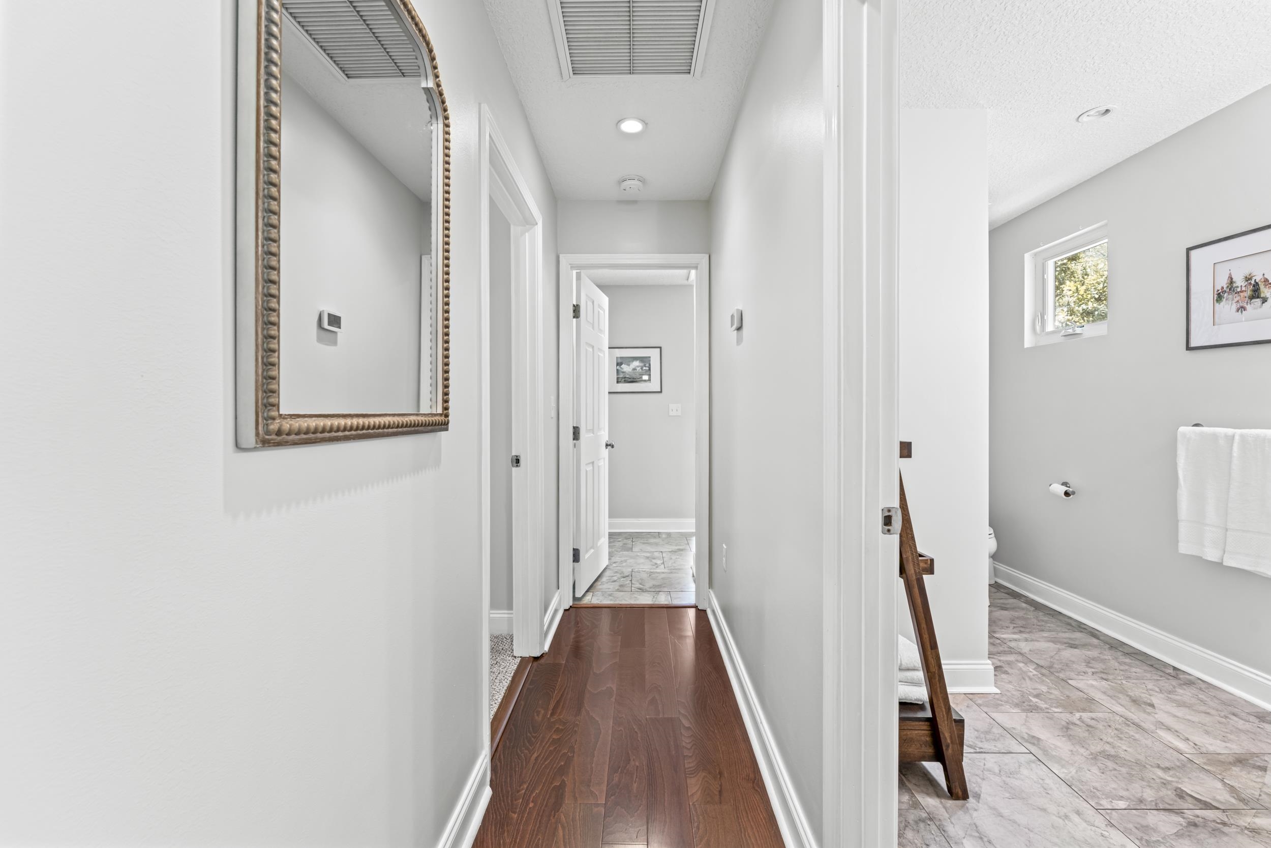 Image 33 of 54 For 125 Moore St