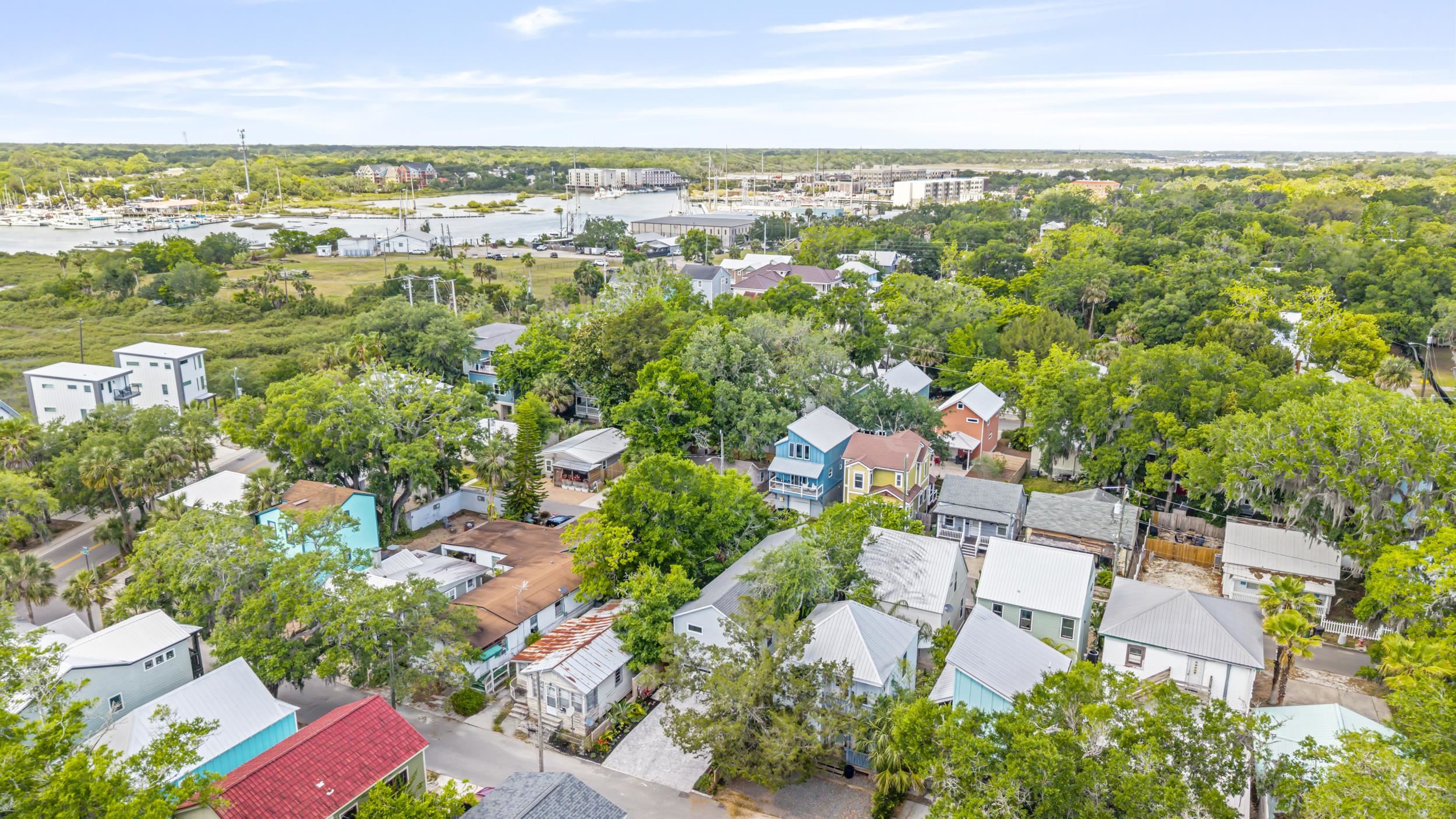 Image 48 of 54 For 125 Moore St