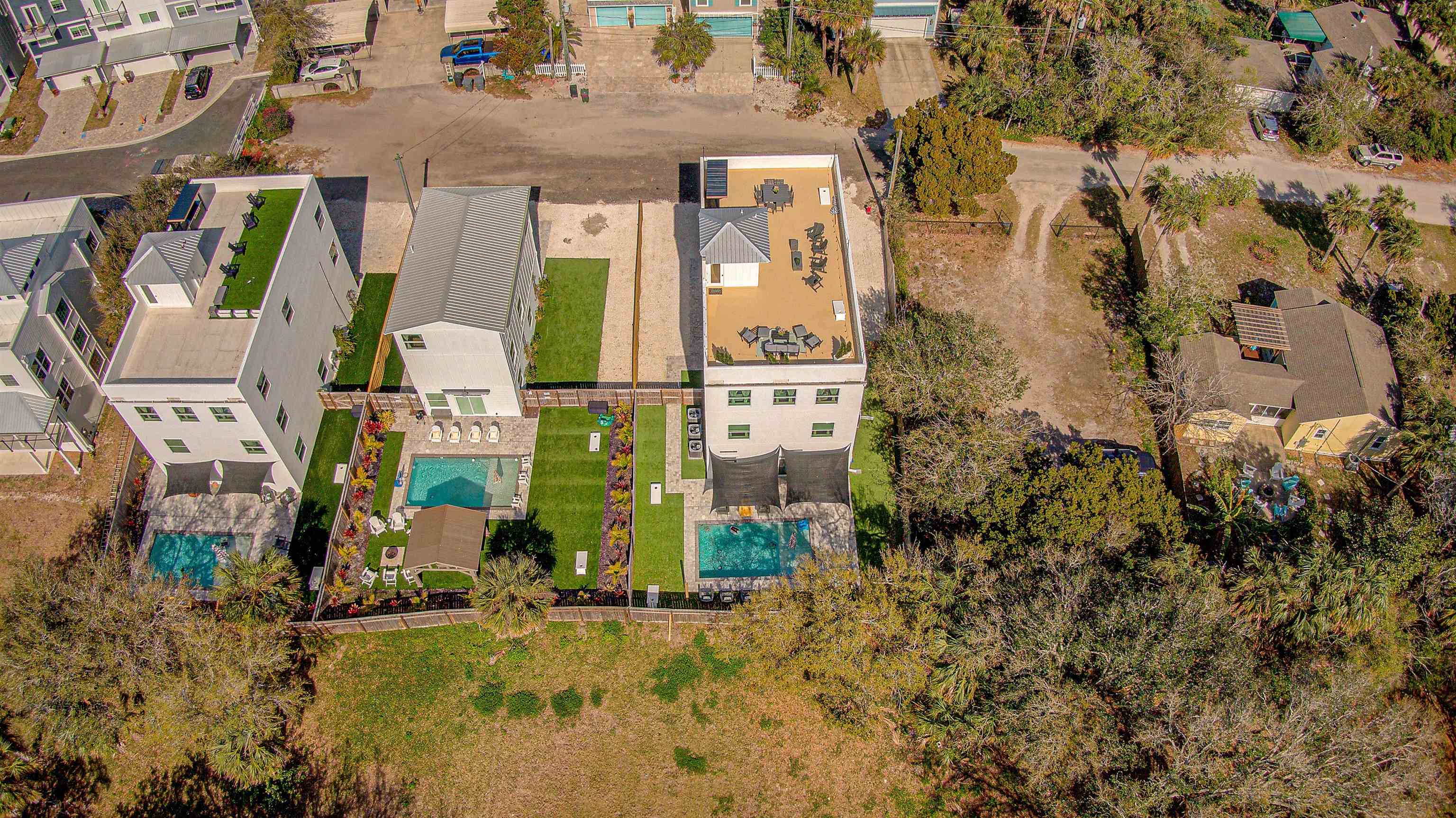 Image 4 of 89 For 16-18-20 Inlet Pl