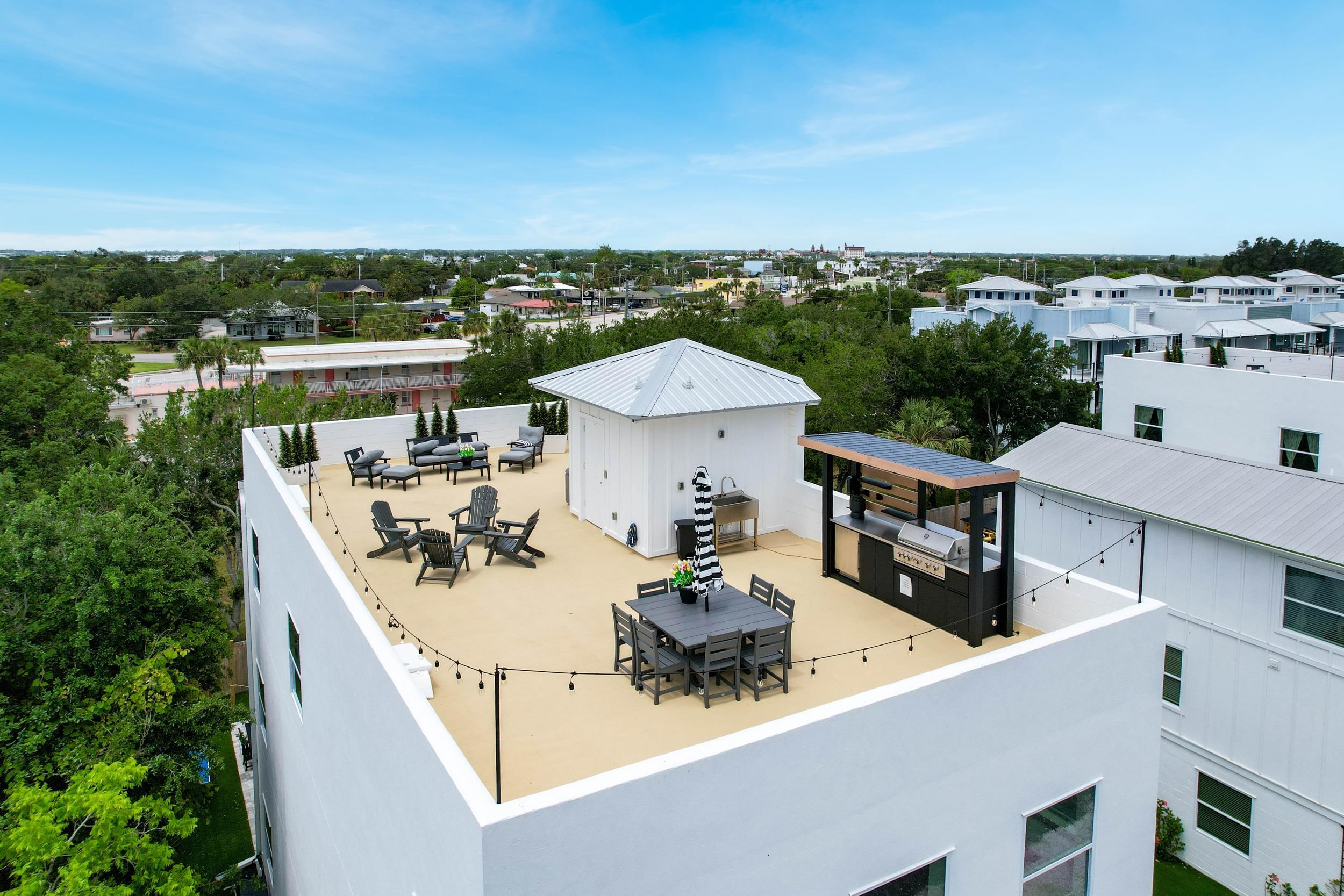 Image 42 of 89 For 16-18-20 Inlet Pl