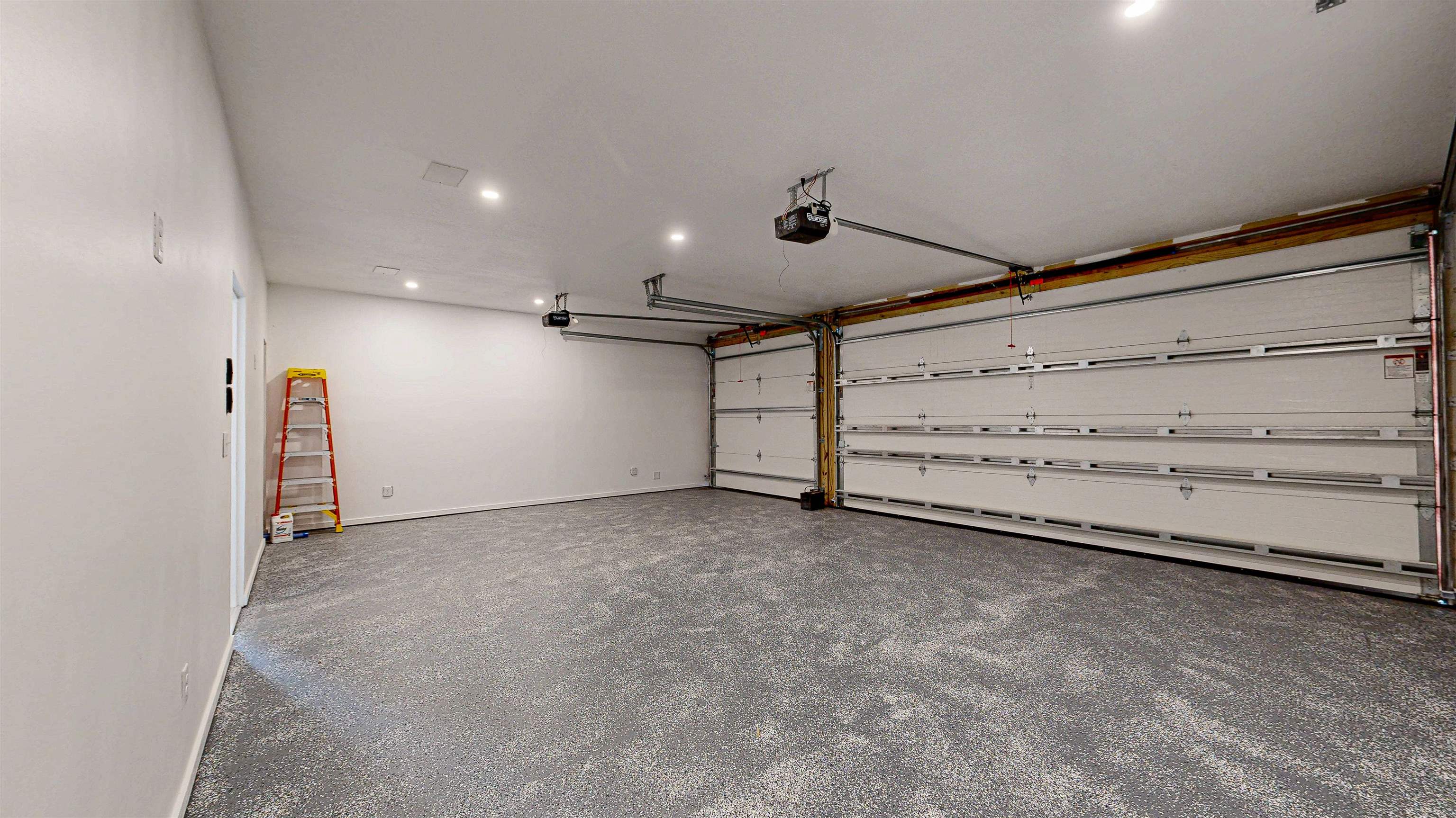 Image 48 of 89 For 16-18-20 Inlet Pl