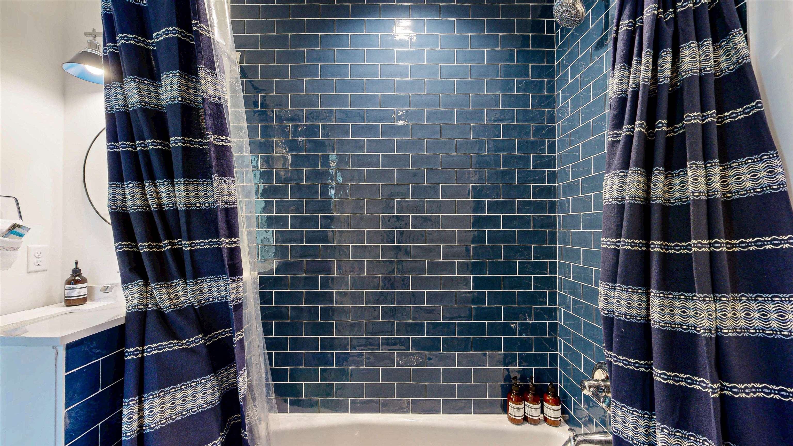 Image 73 of 89 For 16-18-20 Inlet Pl