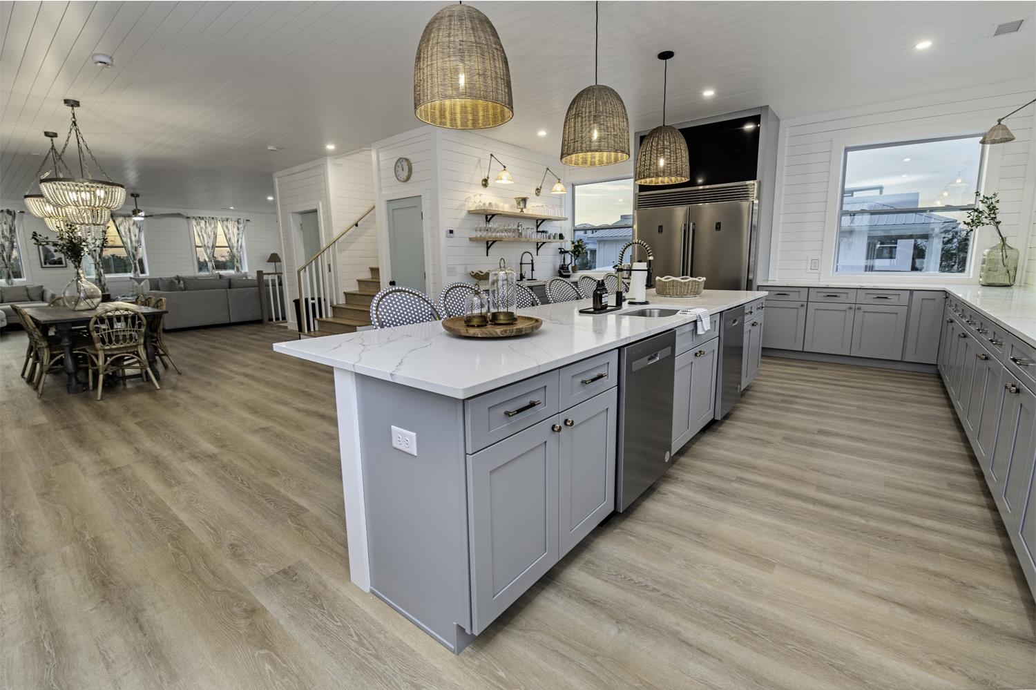 Image 8 of 89 For 16-18-20 Inlet Pl