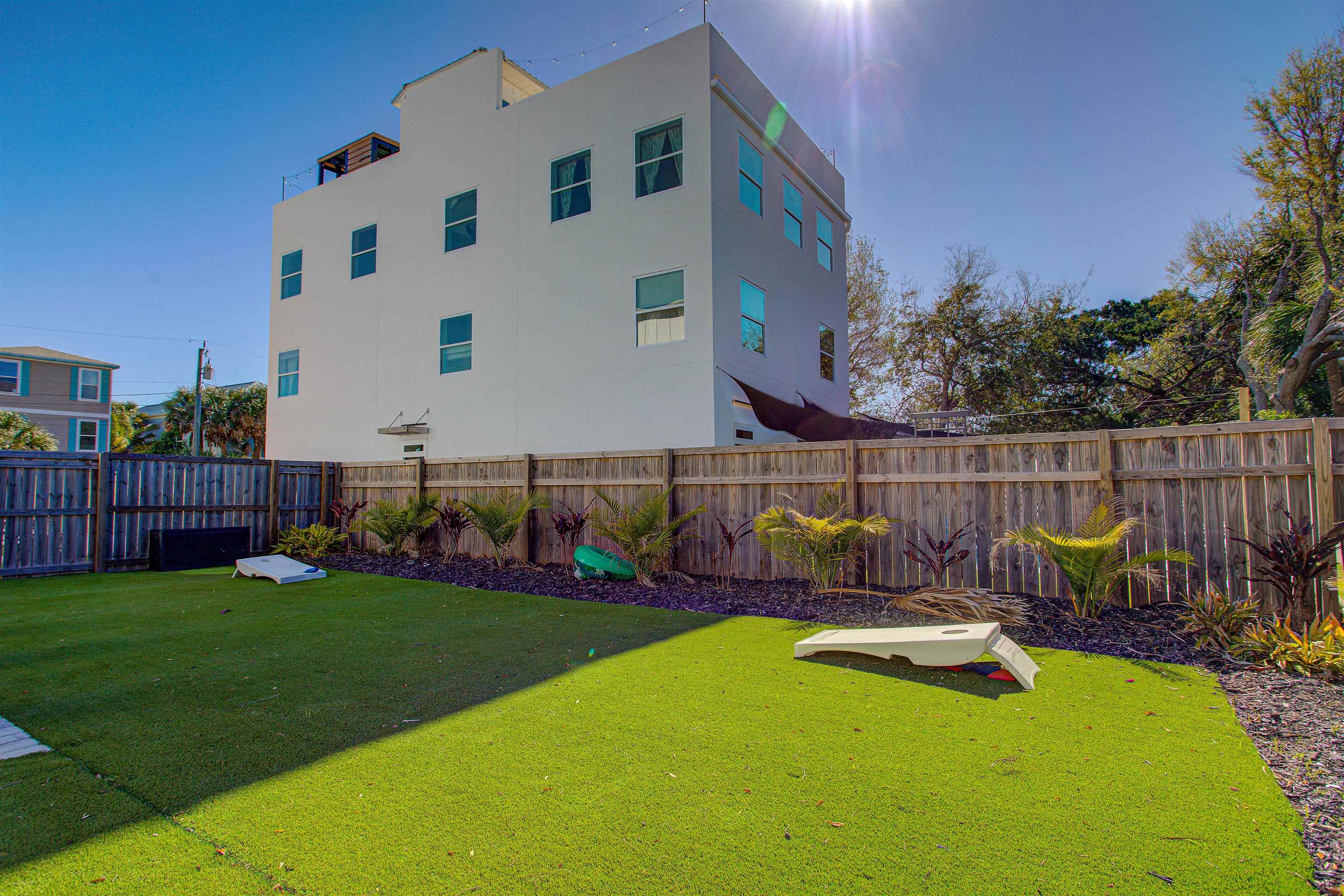 Image 87 of 89 For 16-18-20 Inlet Pl