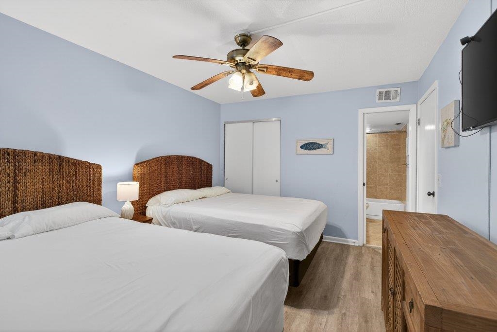 Image 25 of 33 For 4670 A1a #2411 S