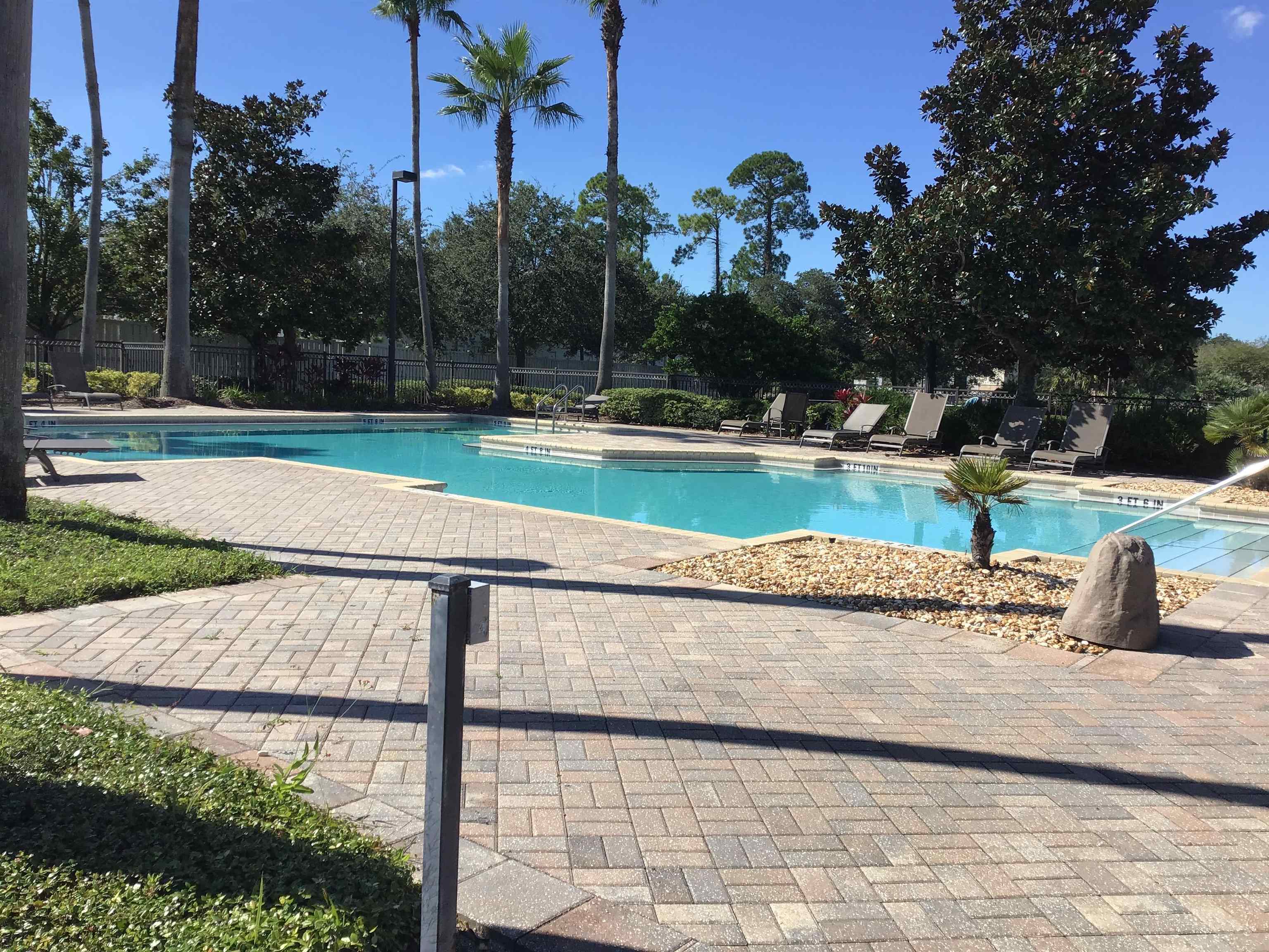 Image 2 of 35 For 150 Calle El Jardin  103