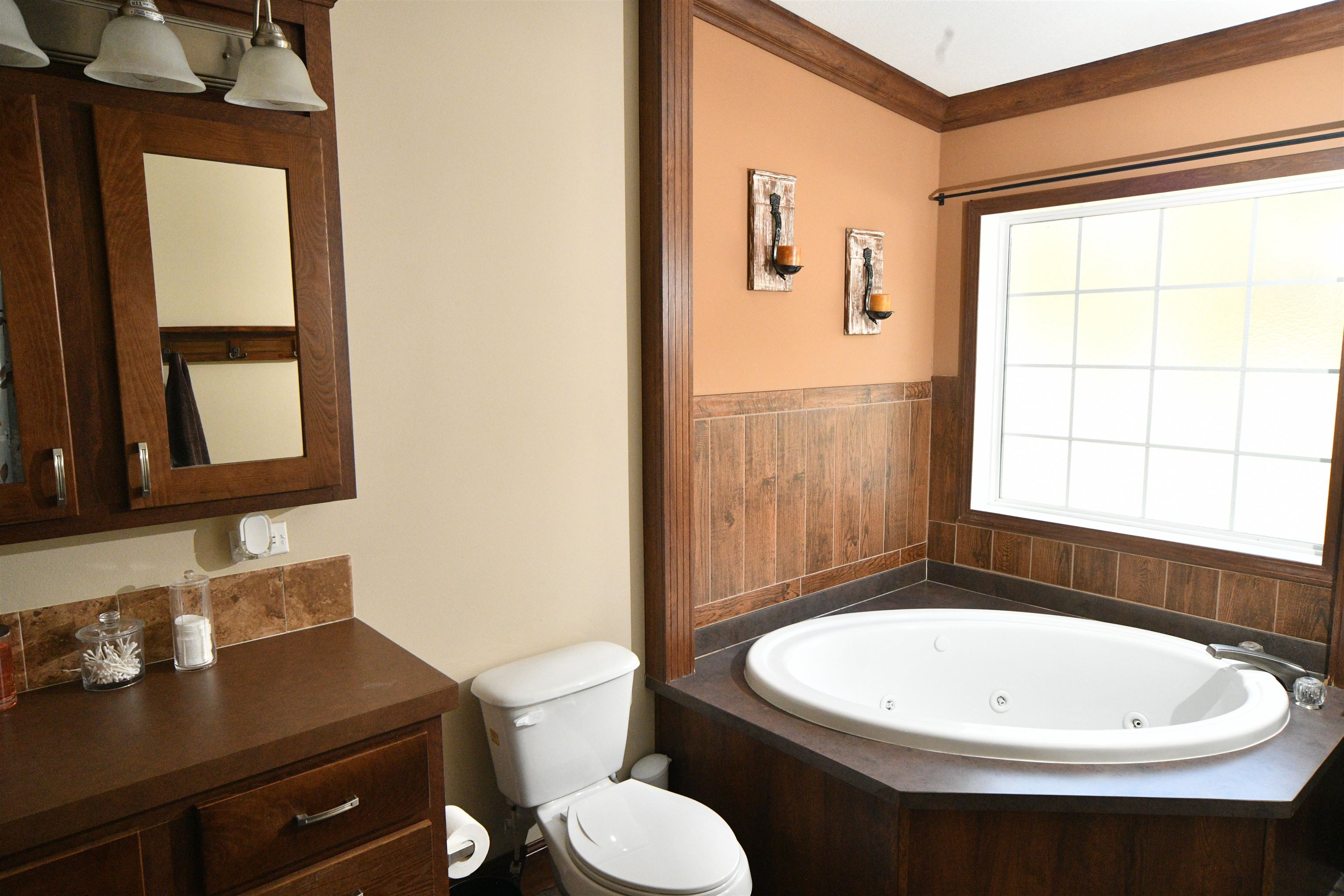 Image 32 of 52 For 130 Fulwood Dr