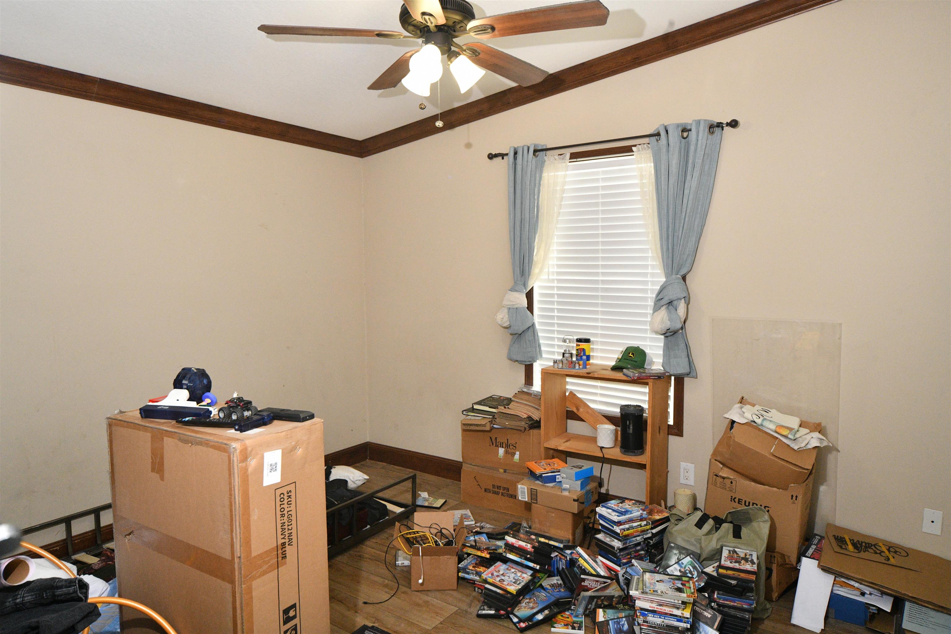 Image 37 of 52 For 130 Fulwood Dr