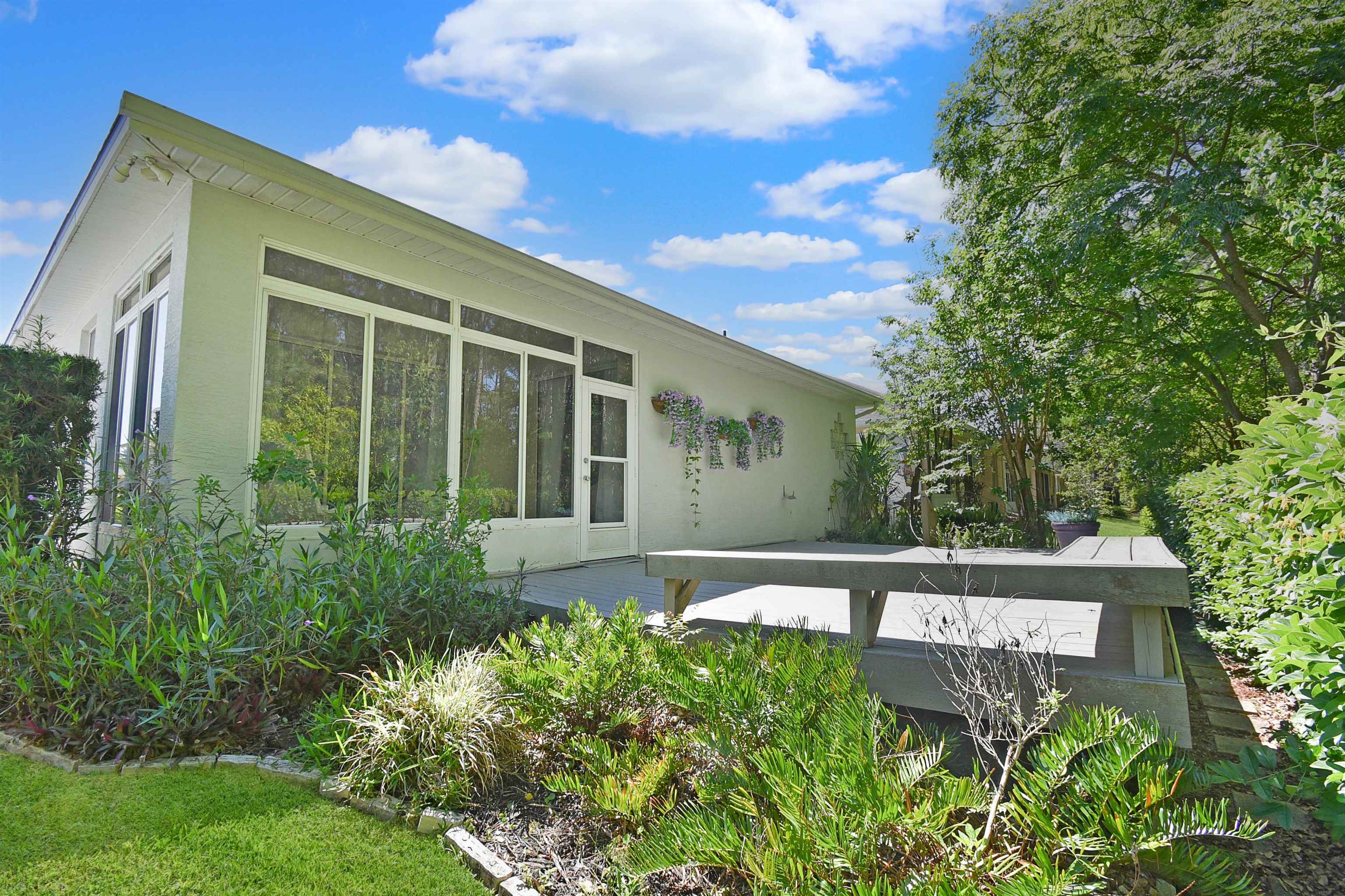 Image 27 of 39 For 561 Boxwood Pl