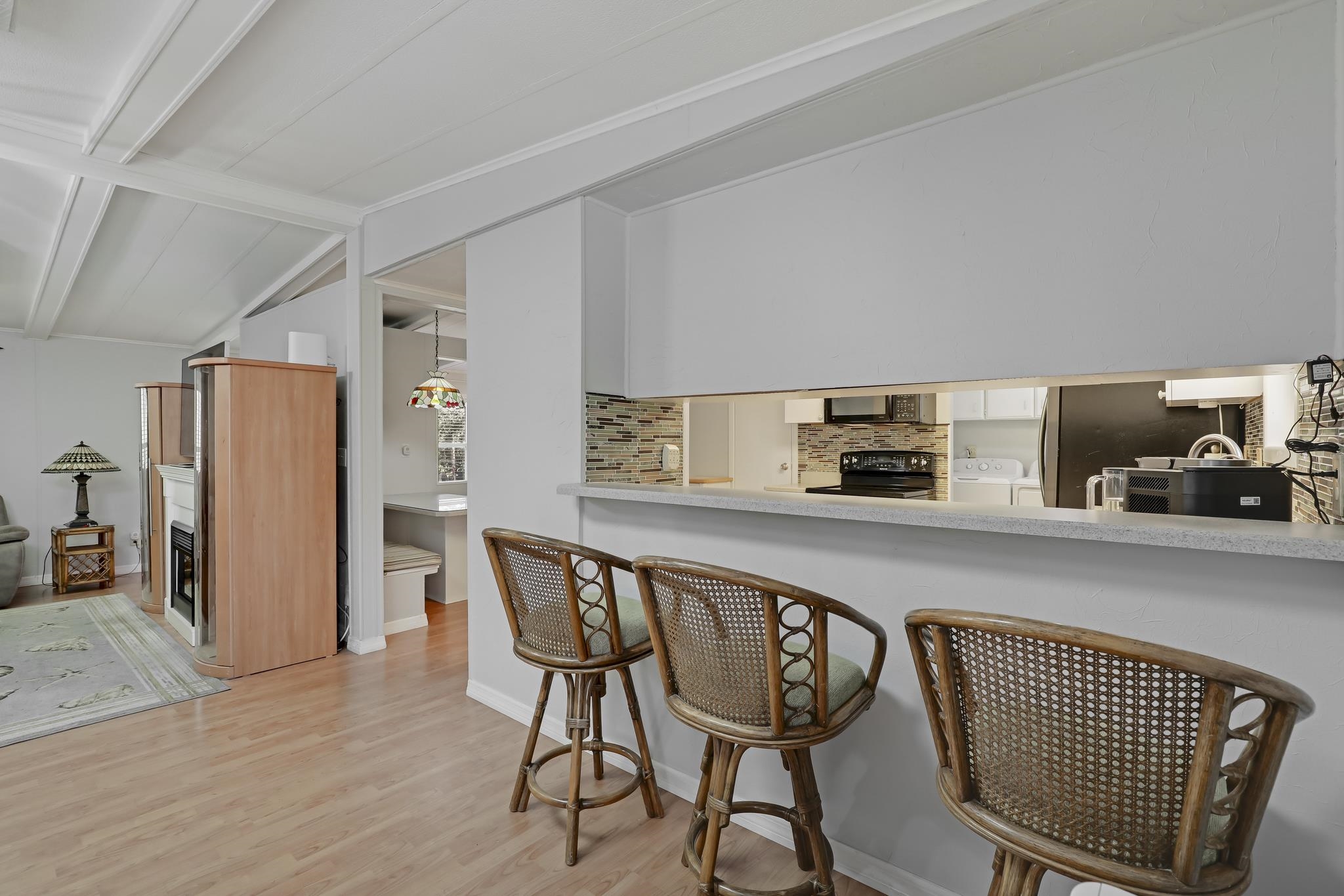 Image 27 of 74 For 6901 Catlett Rd