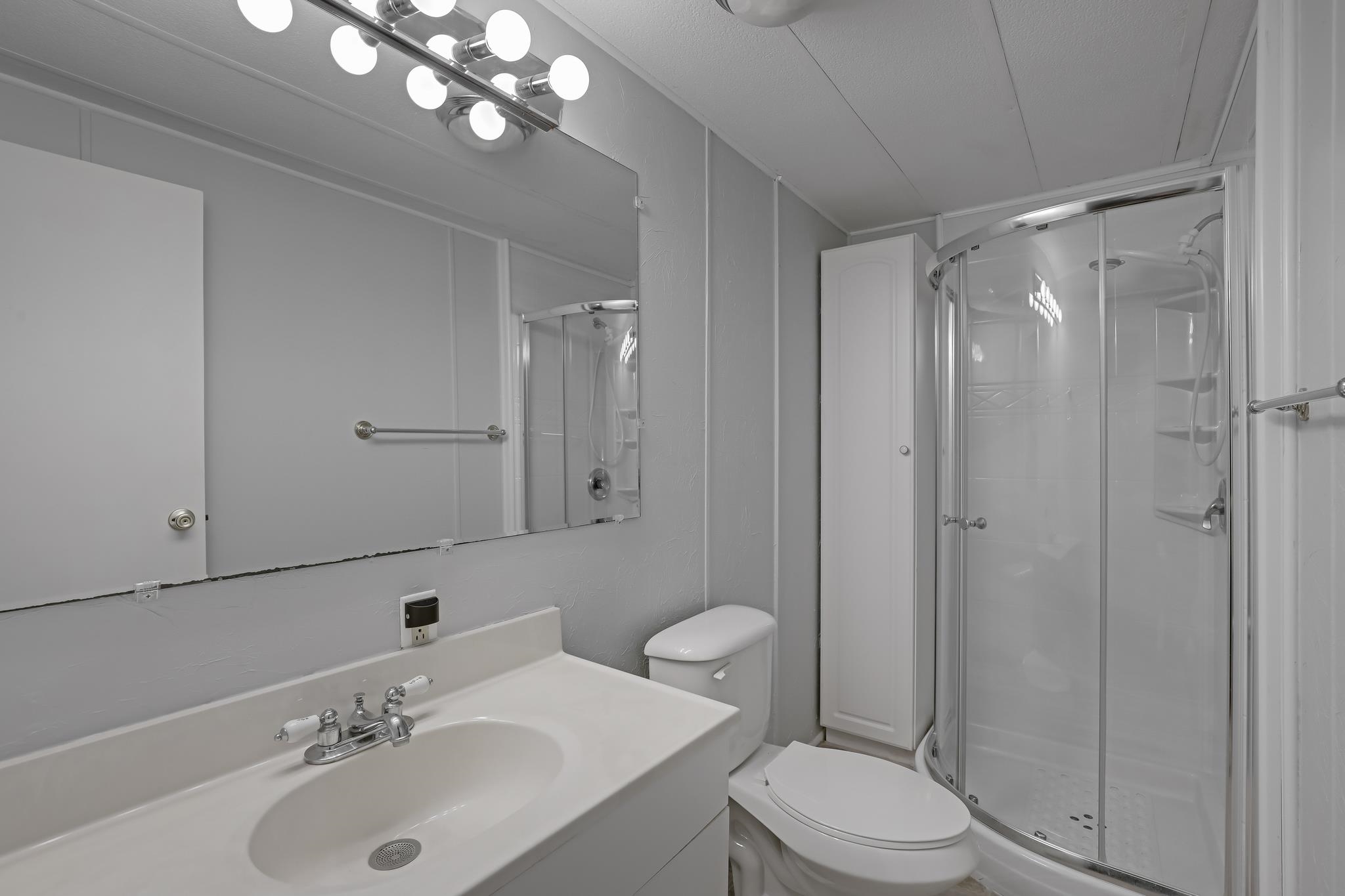 Image 41 of 74 For 6901 Catlett Rd