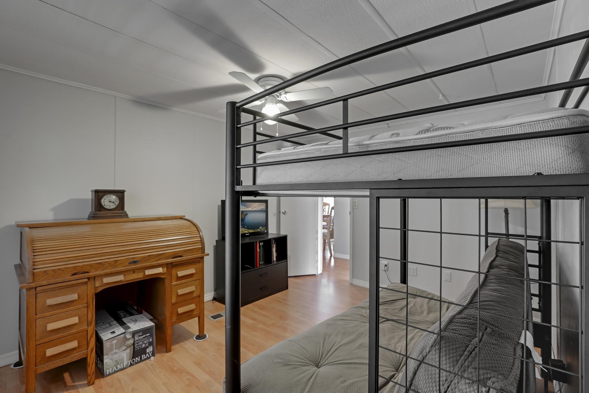 Image 46 of 74 For 6901 Catlett Rd