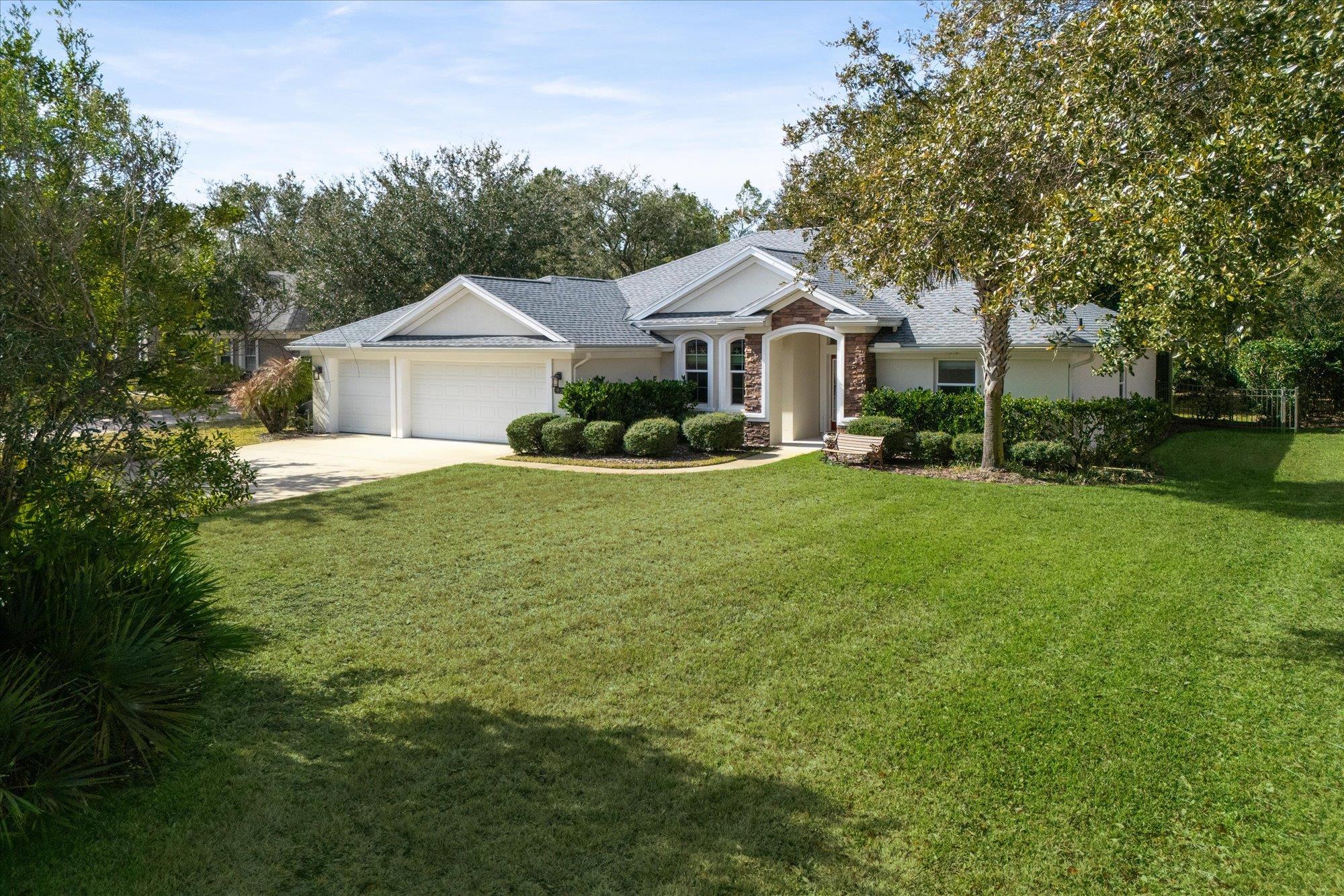 Image 39 of 46 For 937 Mirror Lake Dr