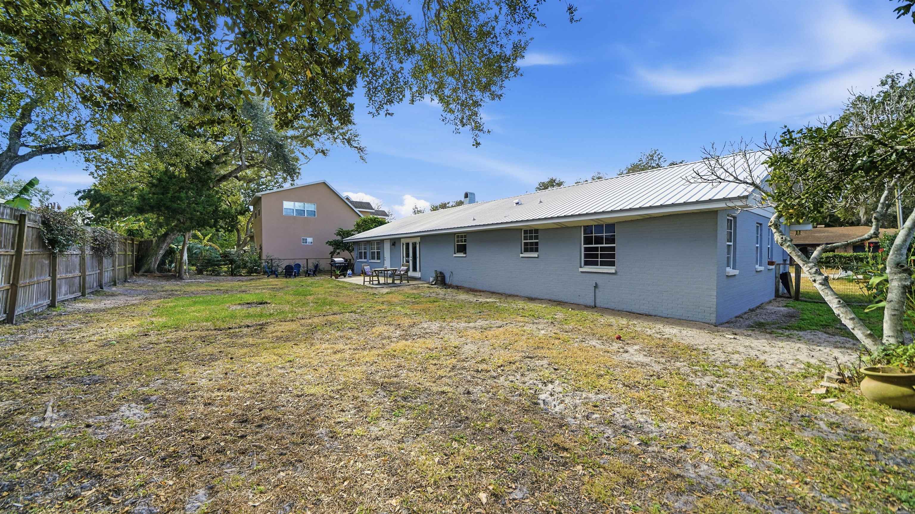 Image 37 of 46 For 15 Ocean Woods Dr