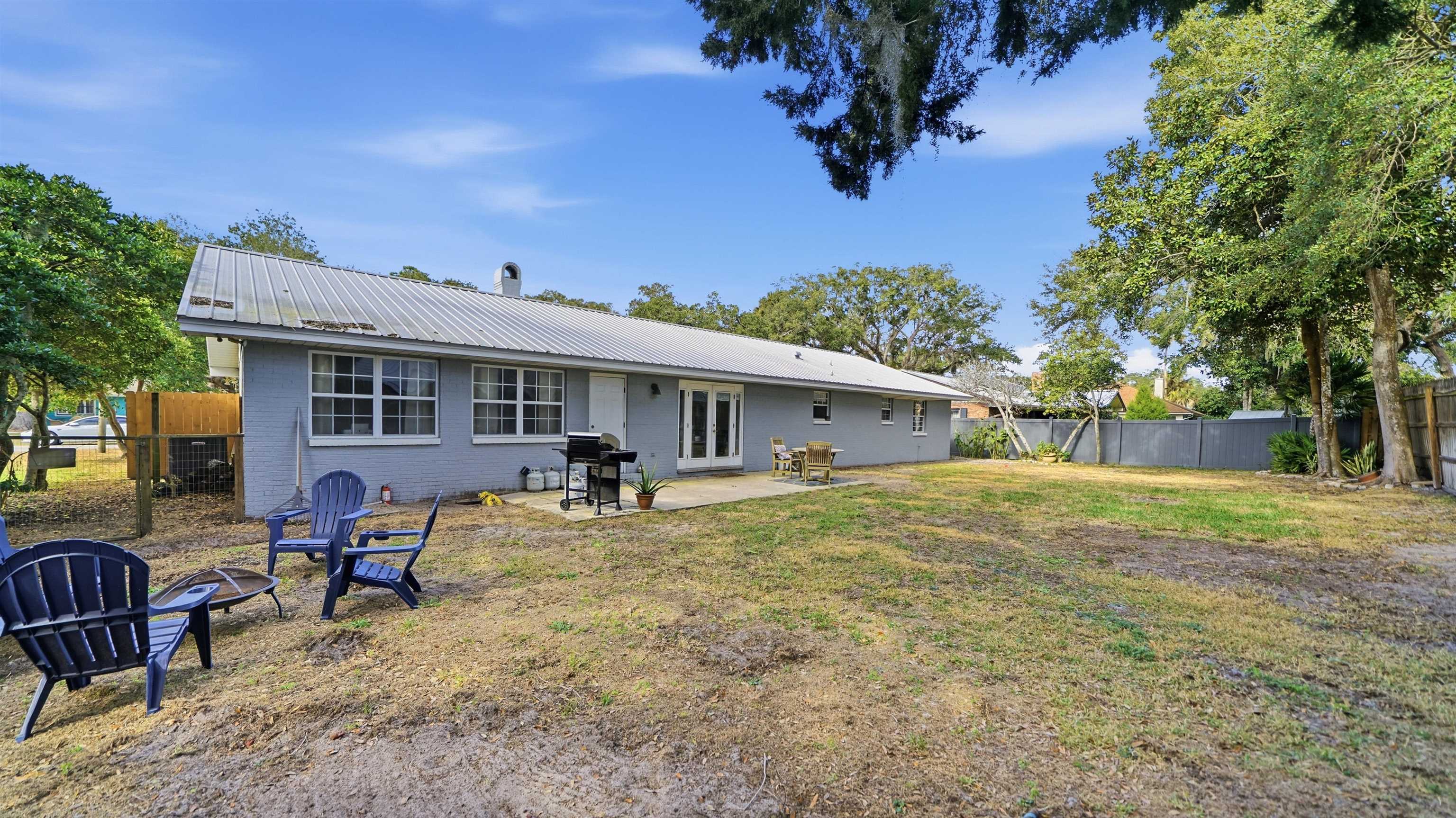 Image 38 of 46 For 15 Ocean Woods Dr