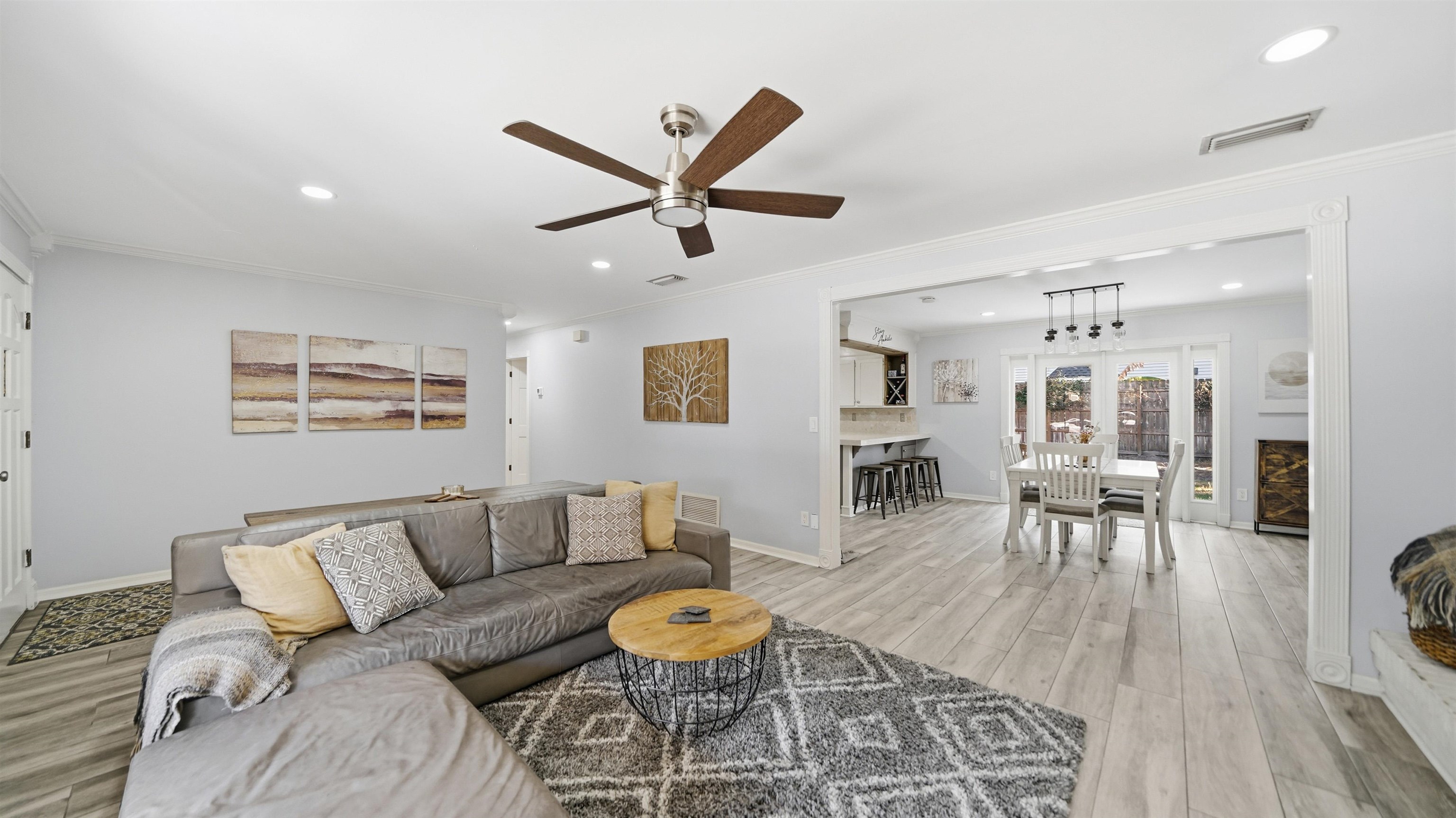 Image 5 of 46 For 15 Ocean Woods Dr