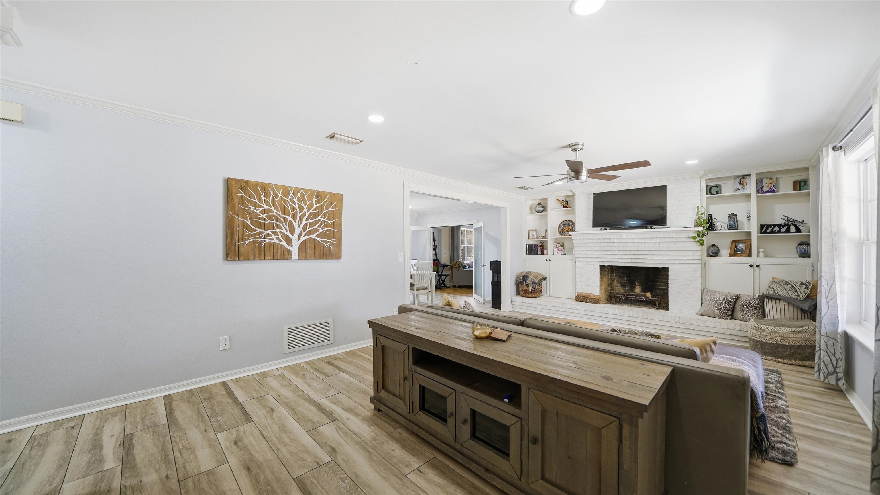 Image 6 of 46 For 15 Ocean Woods Dr