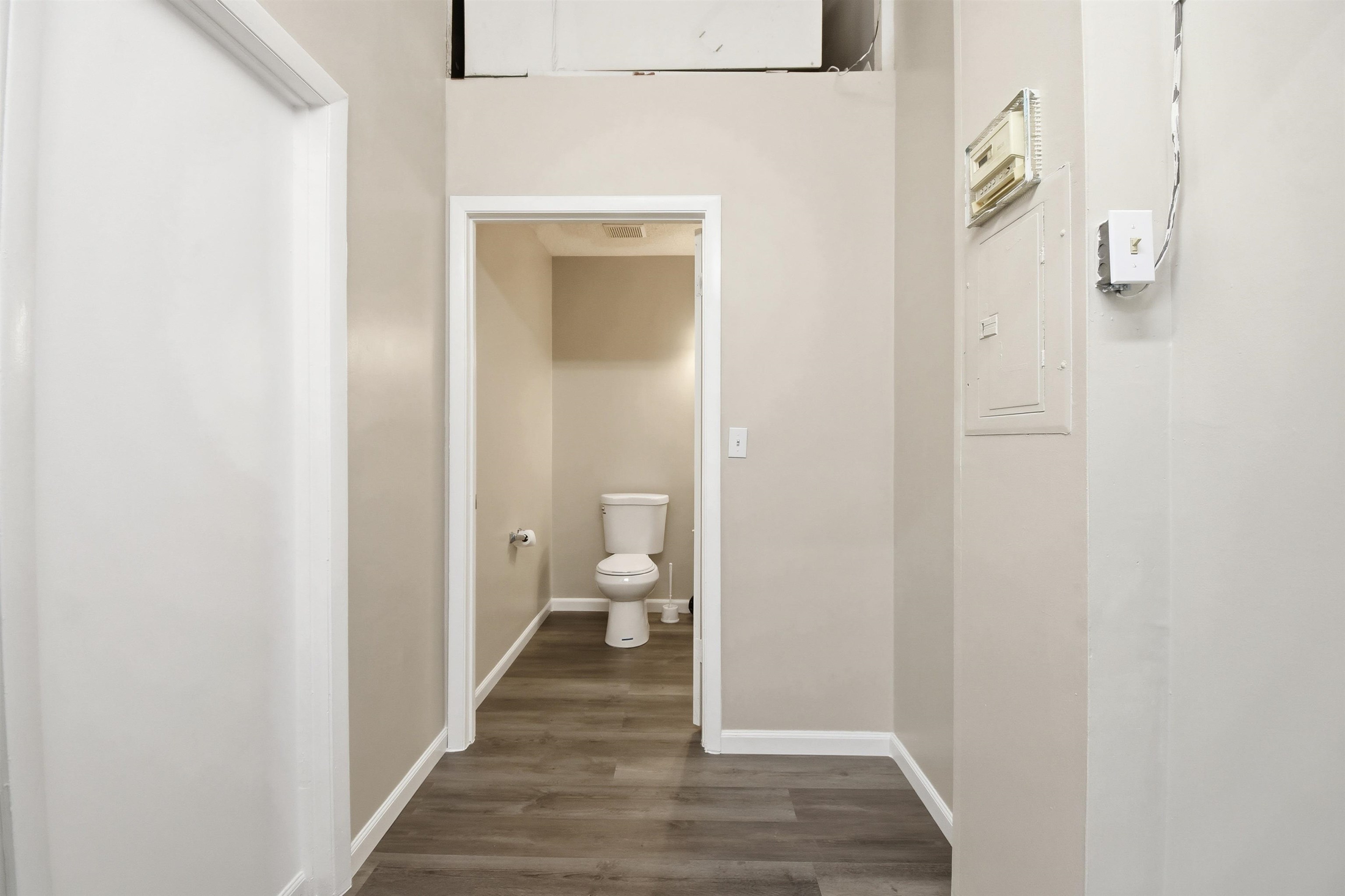 Image 10 of 16 For 2600 Us Highway 1  2