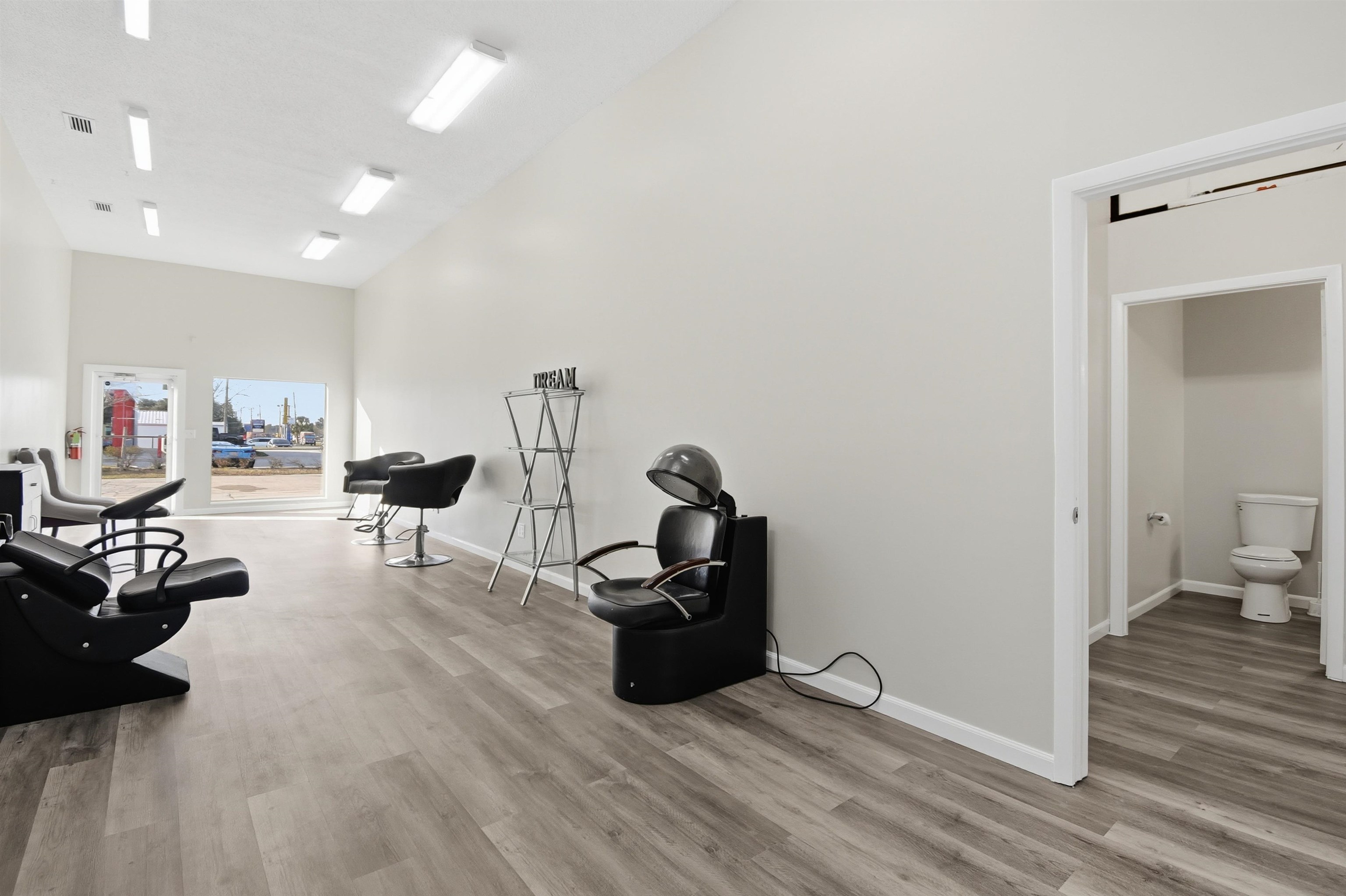 Image 9 of 16 For 2600 Us Highway 1  2