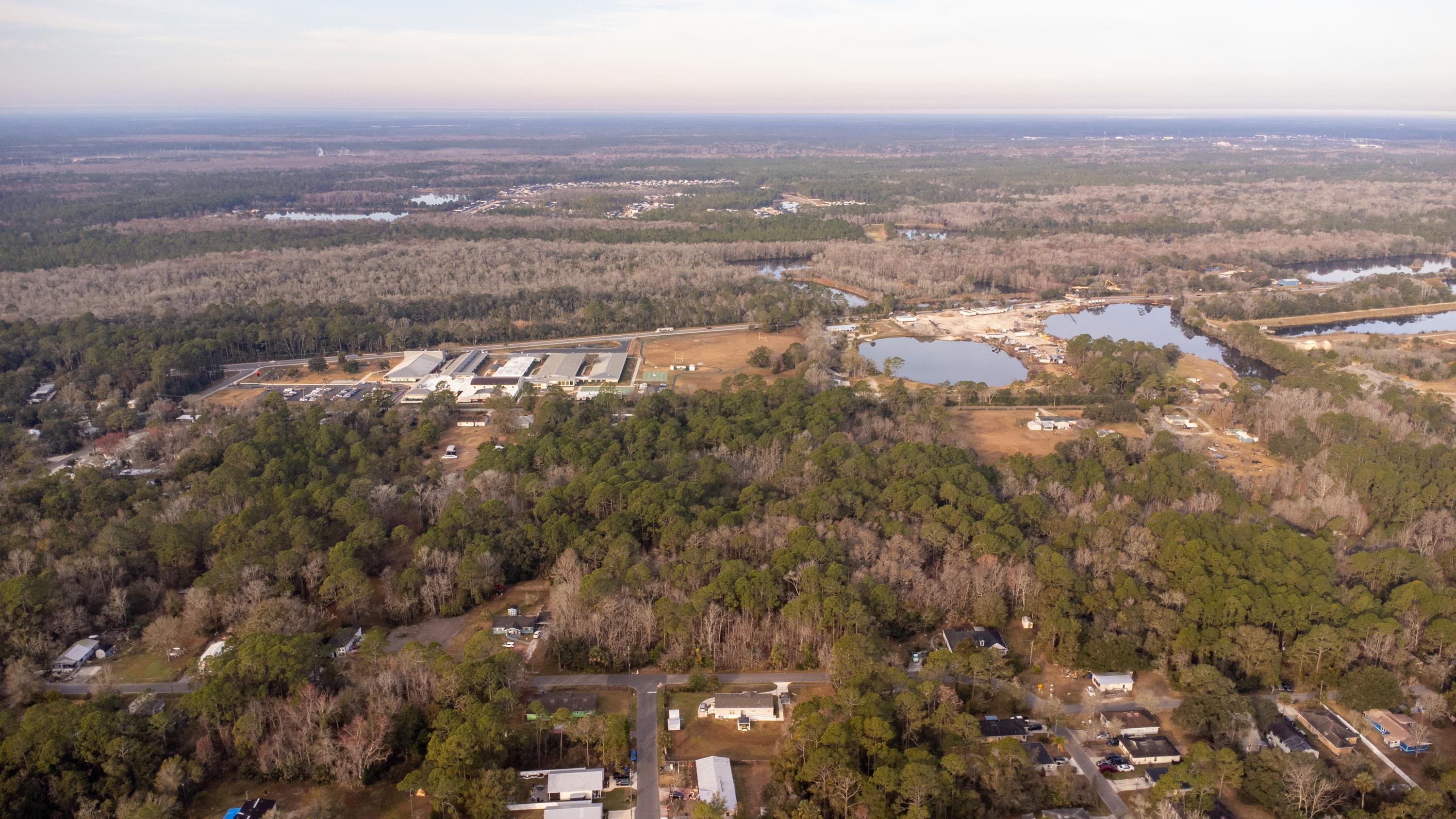 Image 9 of 21 For 0 Clay St N