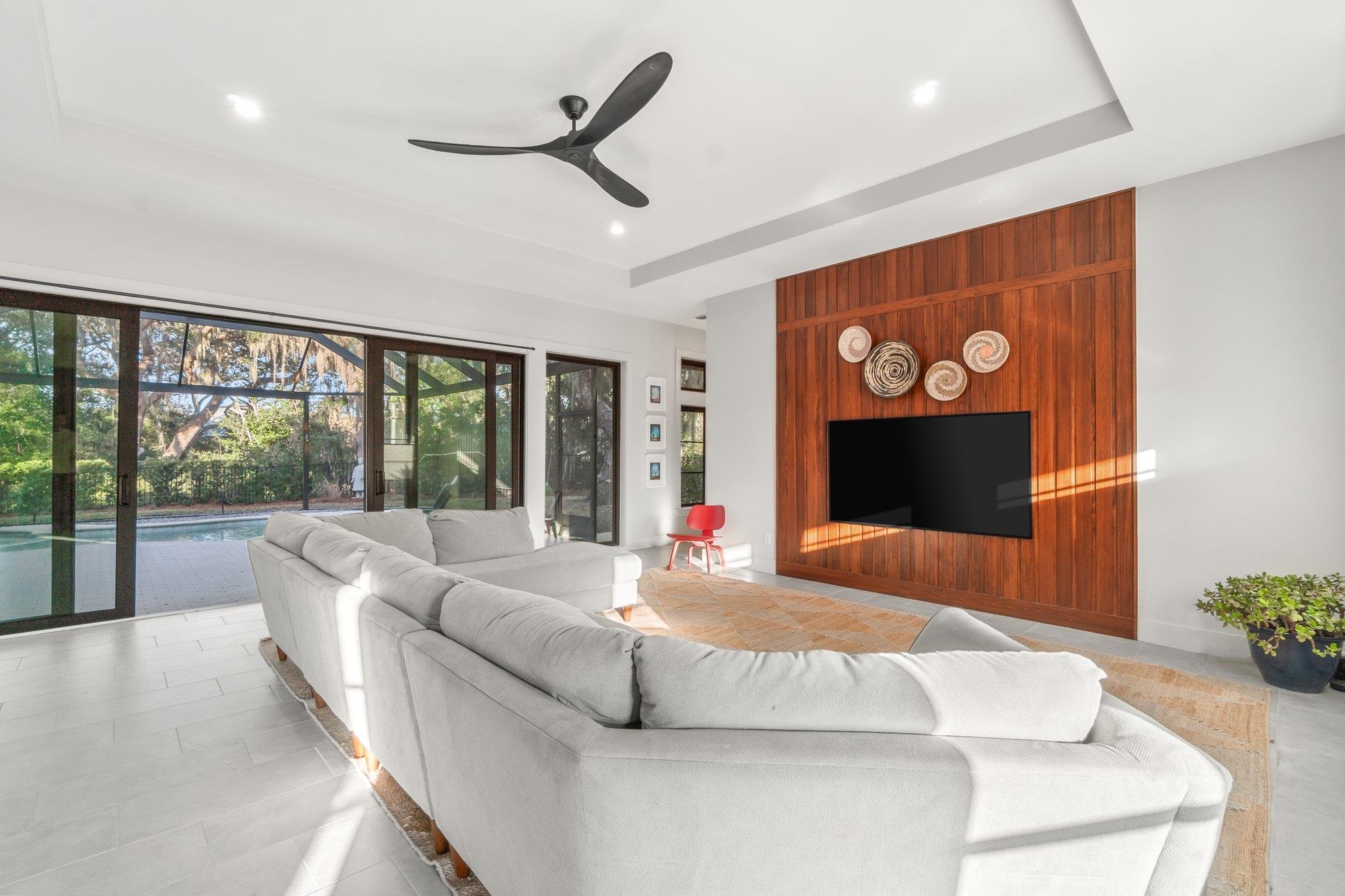 Image 6 of 45 For 473 Ocean Forest Dr