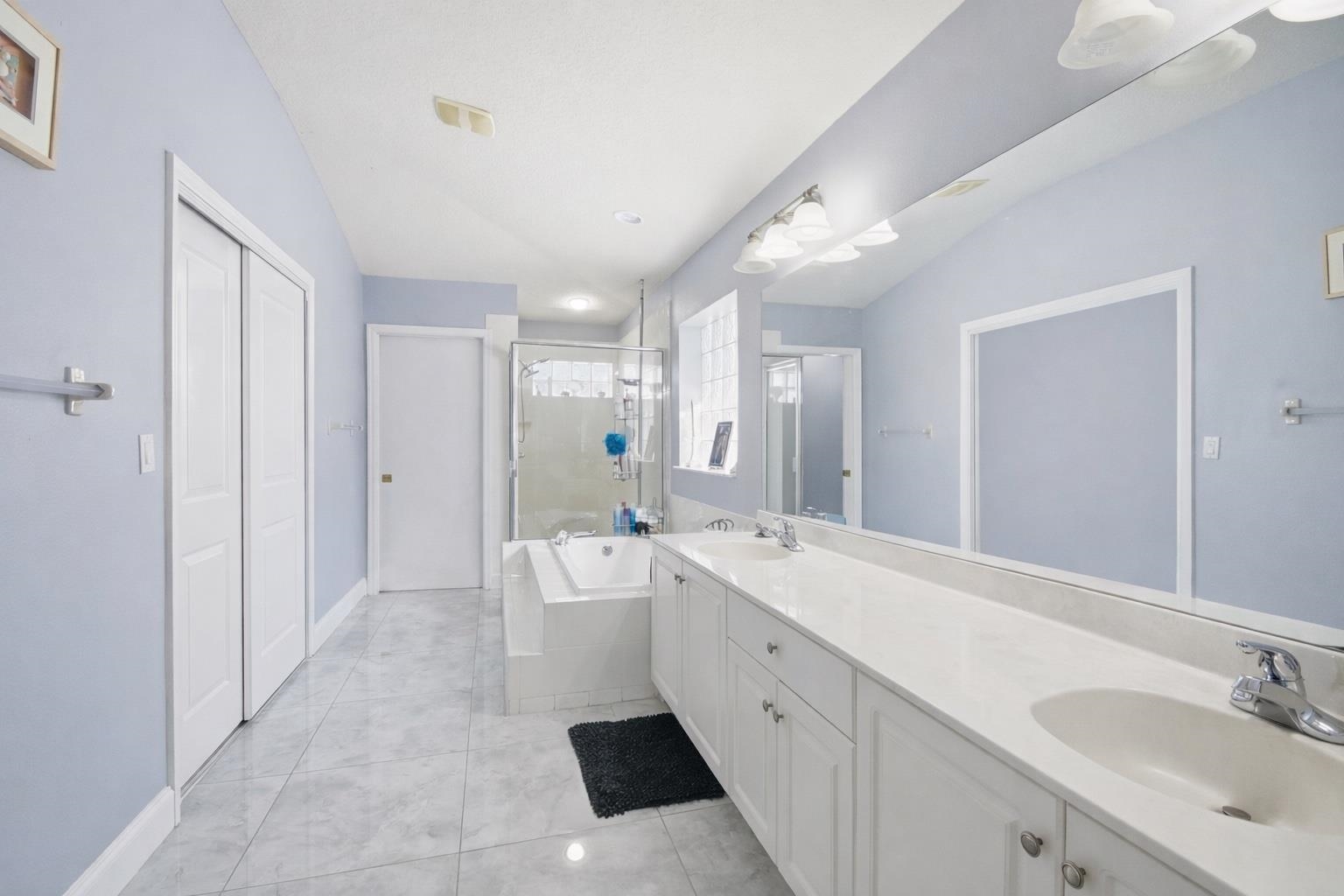 Image 10 of 29 For 41 Botany Lane