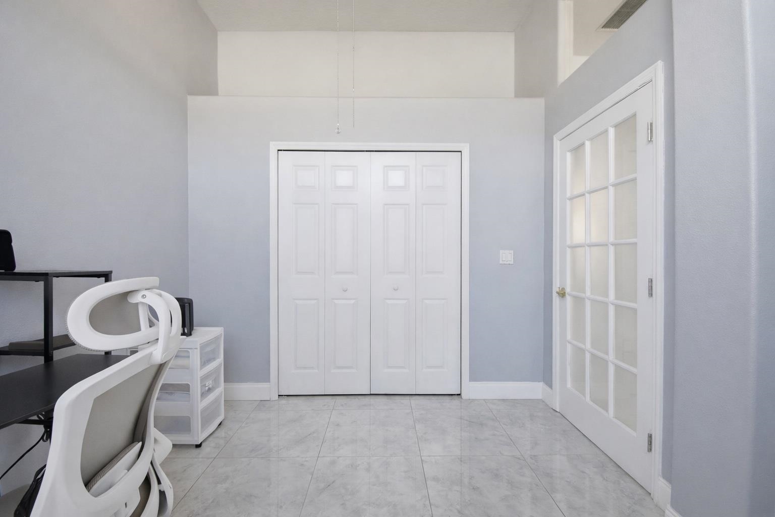 Image 21 of 29 For 41 Botany Lane