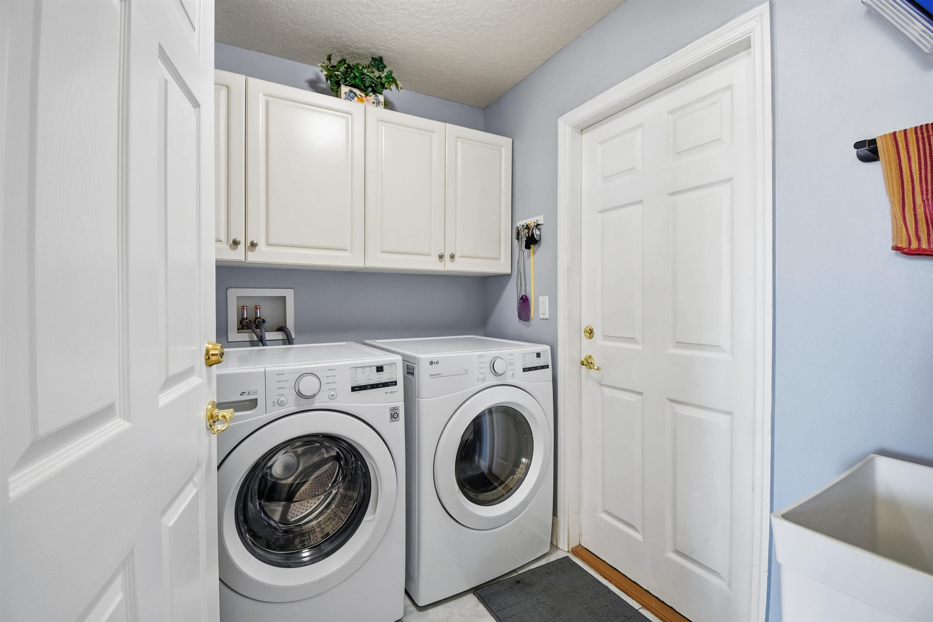 Image 27 of 29 For 41 Botany Lane