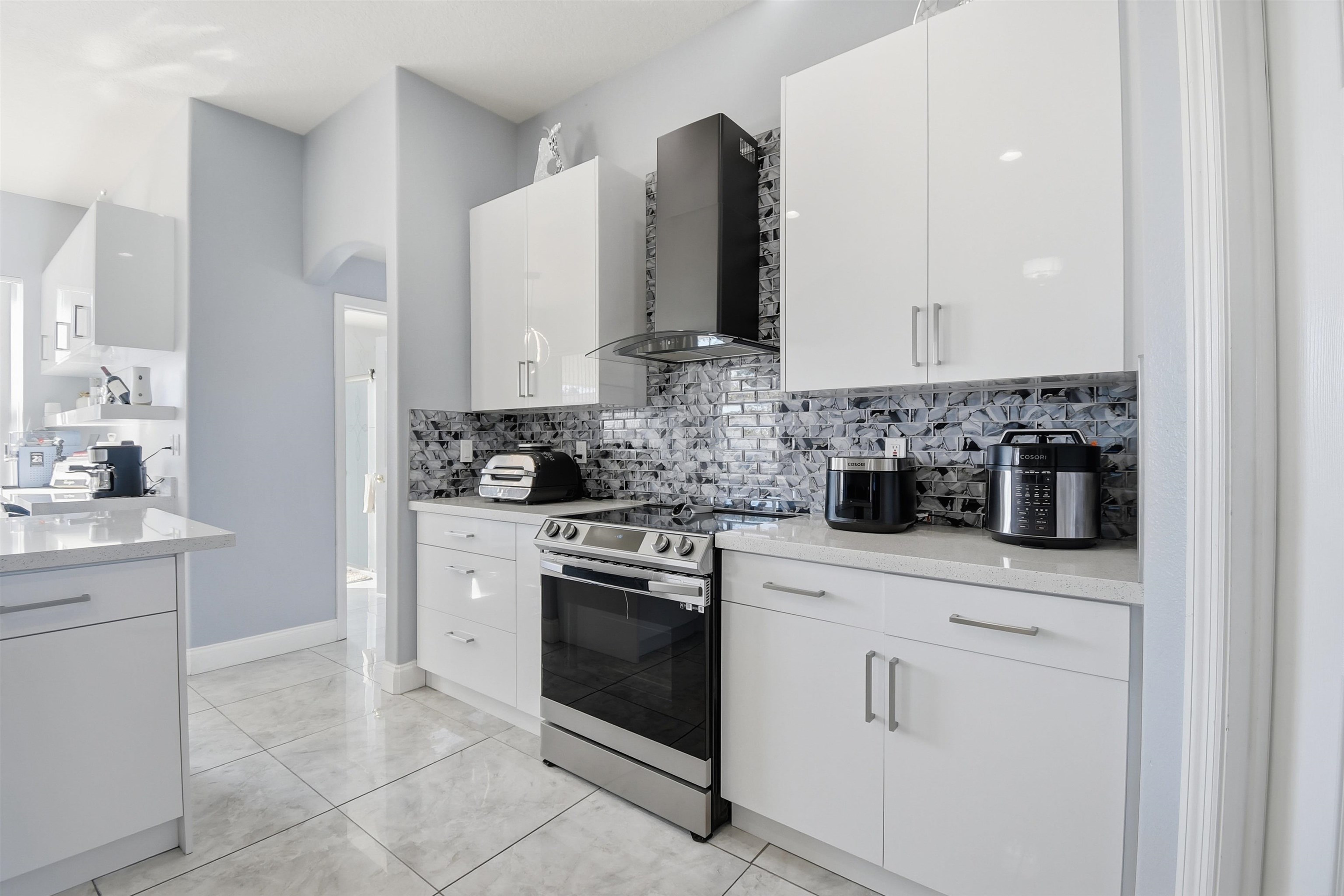 Image 6 of 29 For 41 Botany Lane