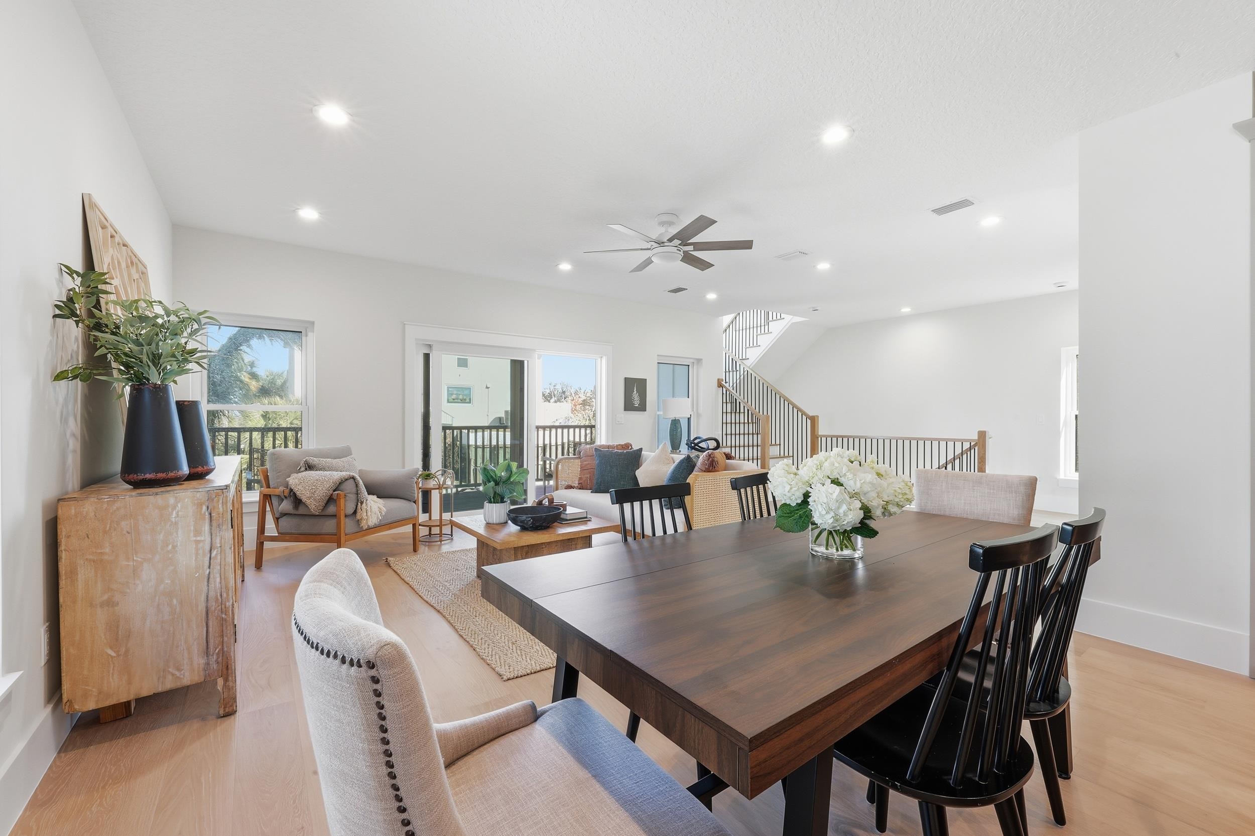 Image 15 of 74 For 5599 Pelican Way