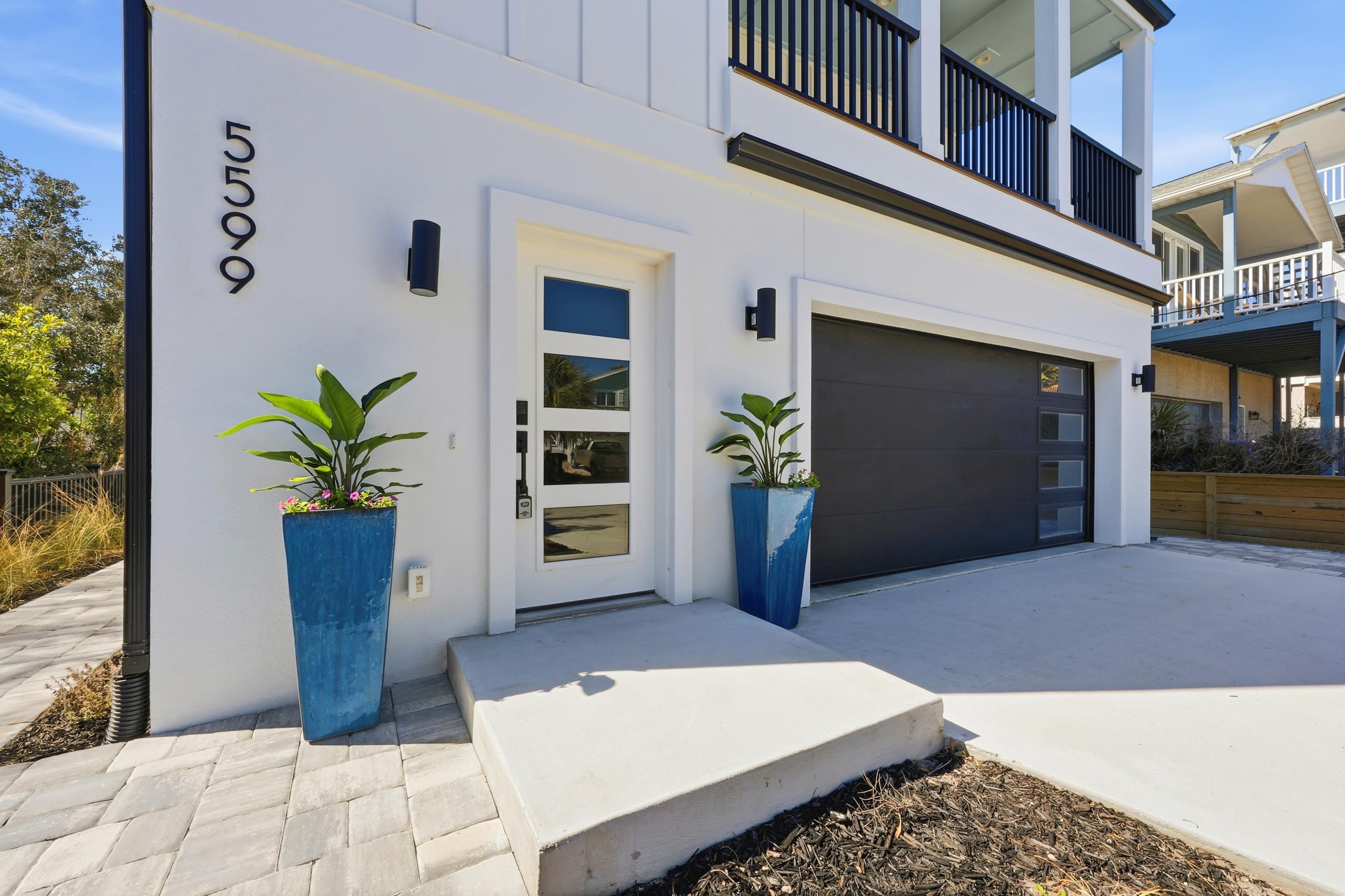 Image 3 of 74 For 5599 Pelican Way