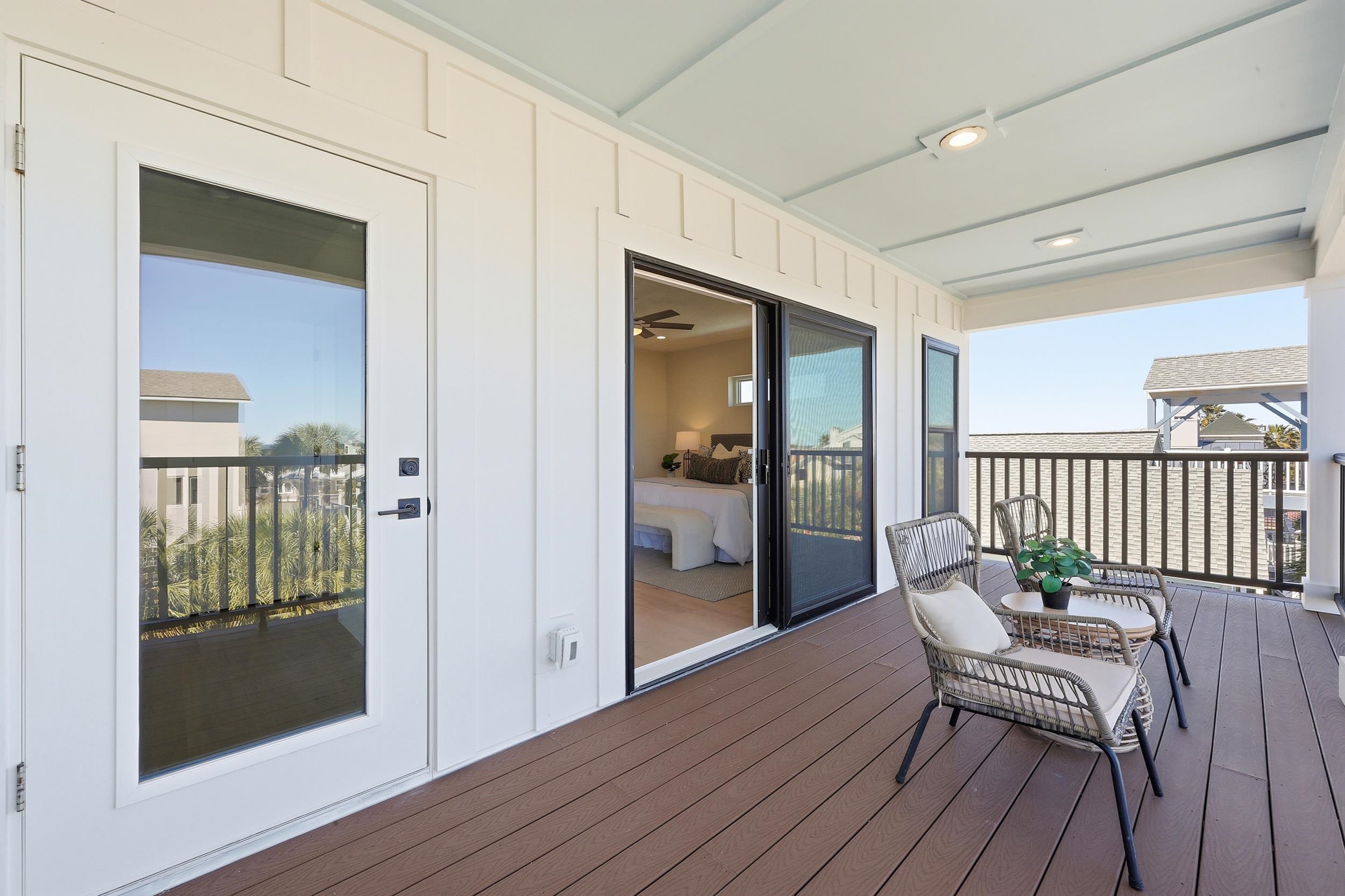 Image 38 of 74 For 5599 Pelican Way