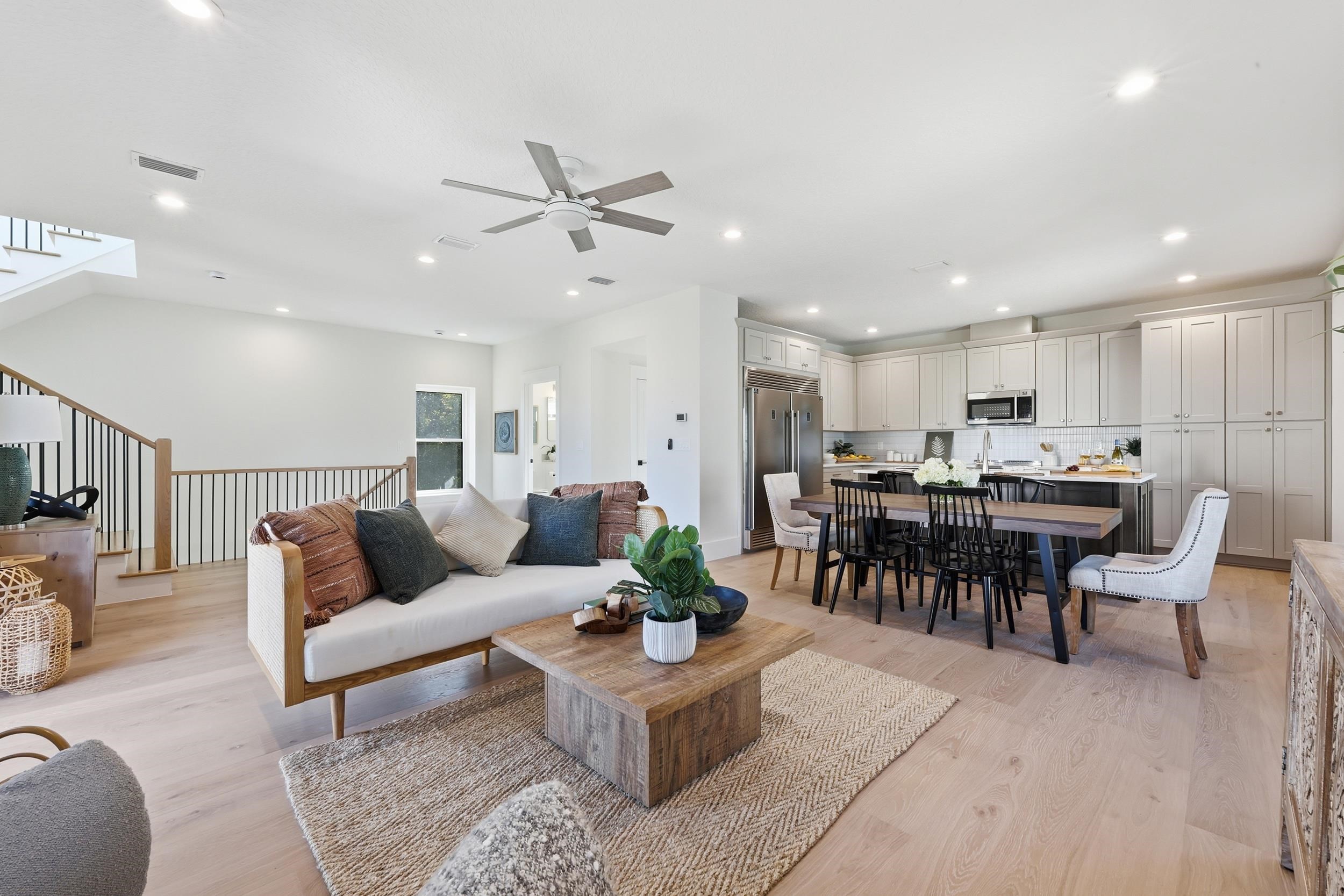 Image 4 of 74 For 5599 Pelican Way