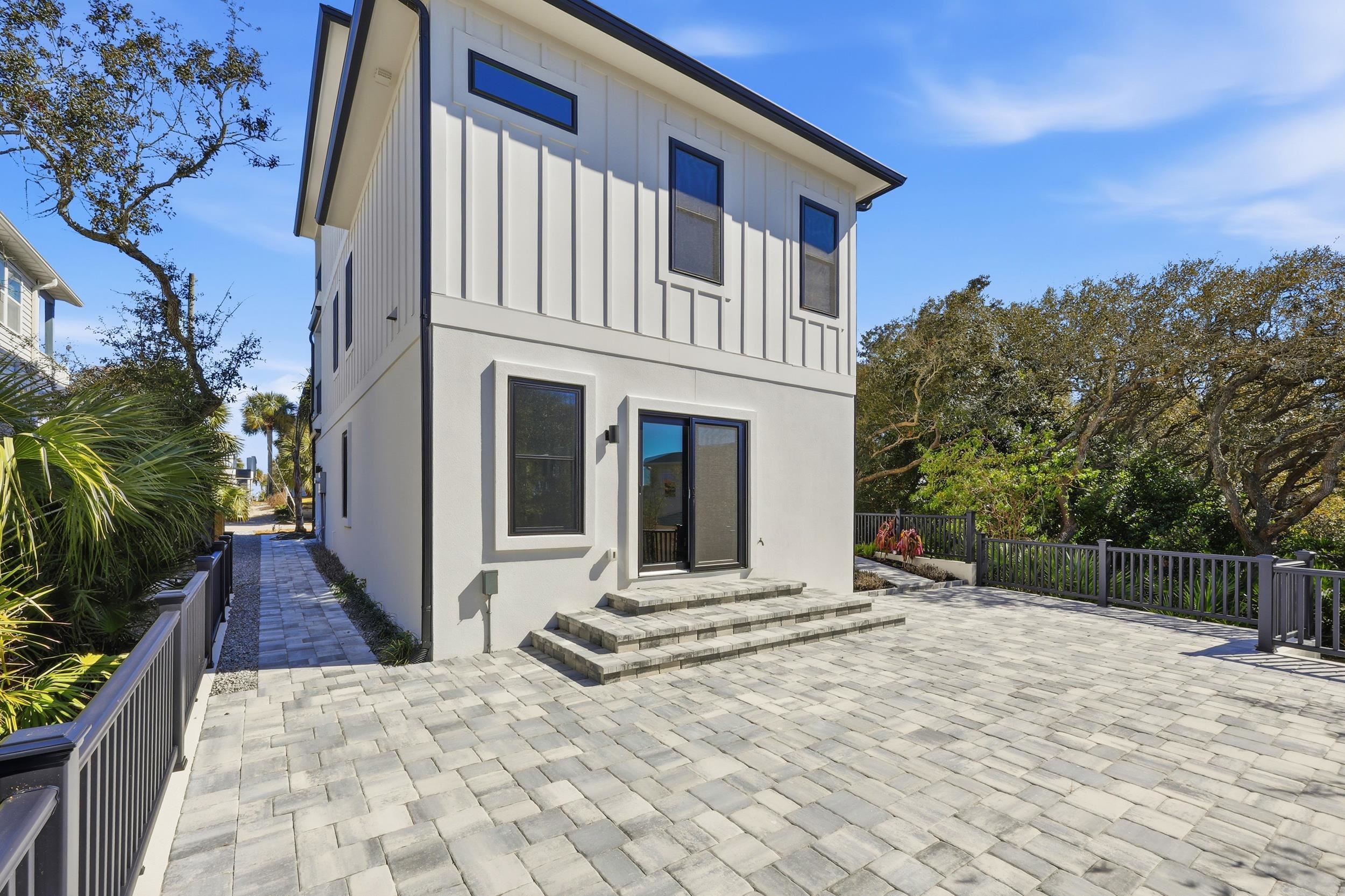 Image 64 of 74 For 5599 Pelican Way