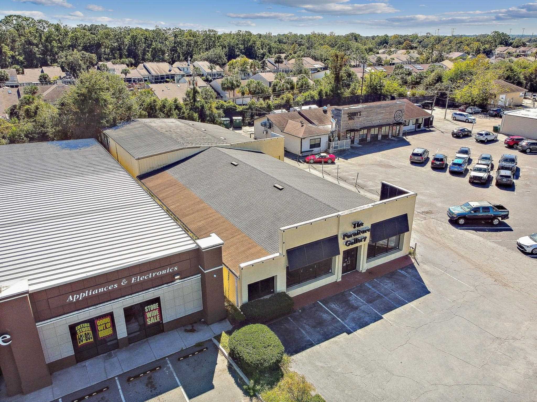 Image 11 of 12 For 1956 Kingsley Furniture Gallry Ave