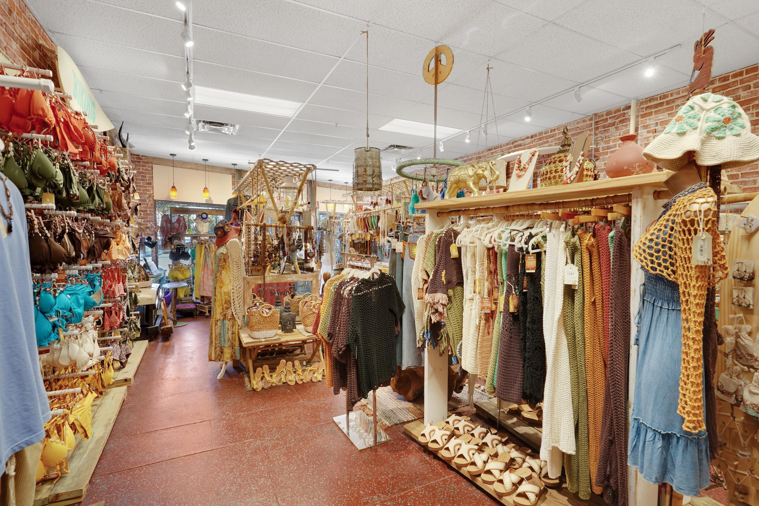 Image 27 of 30 For 56 San Marco Ave Unit A B & C