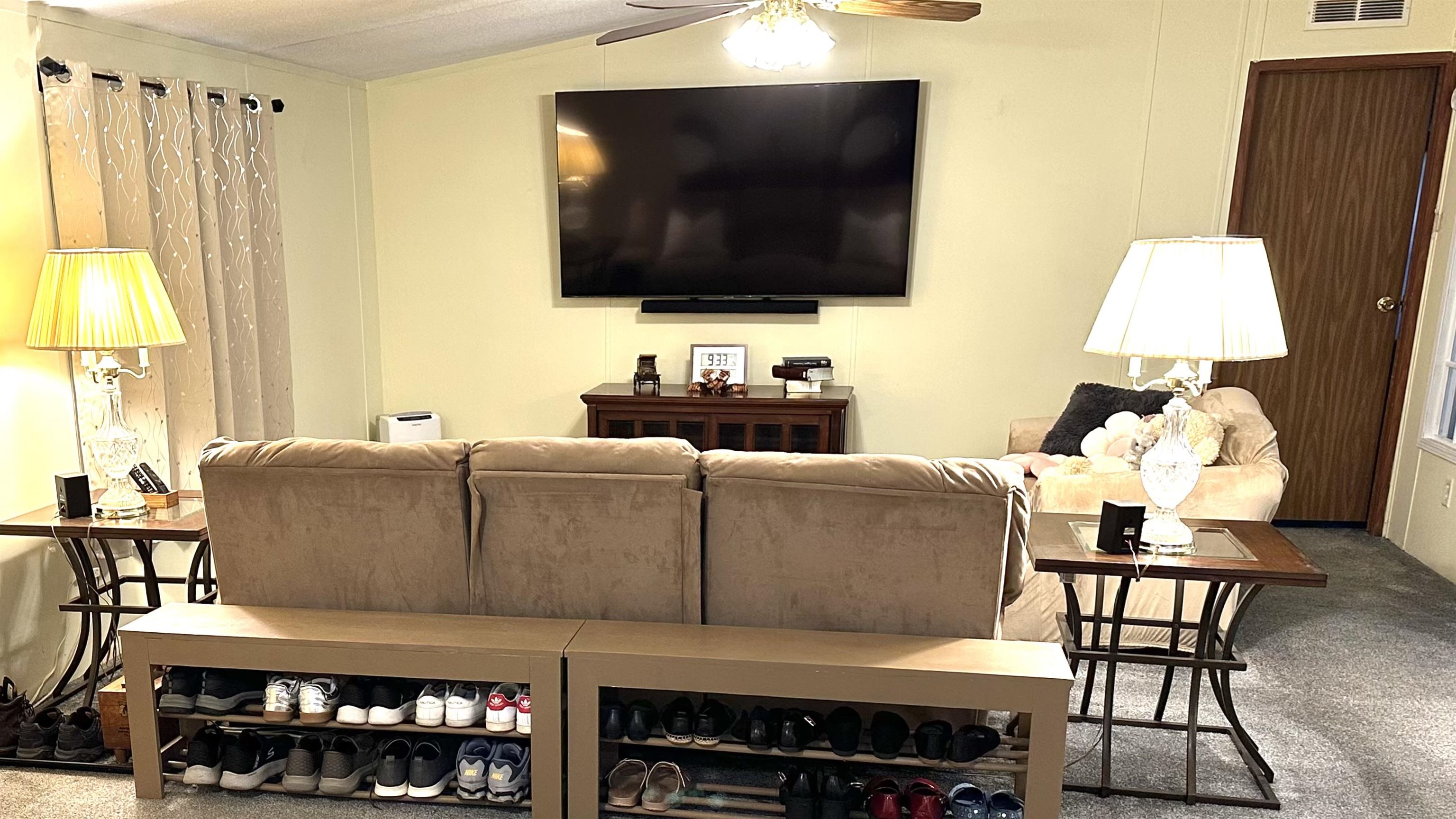 Image 10 of 22 For 105 Breezewood Cir